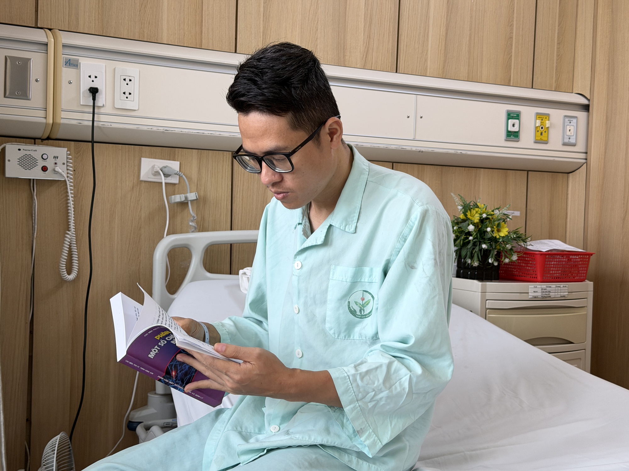 Bác sĩ trẻ vùng cao được ghép thận thành công từ người hiến chết não- Ảnh 1.