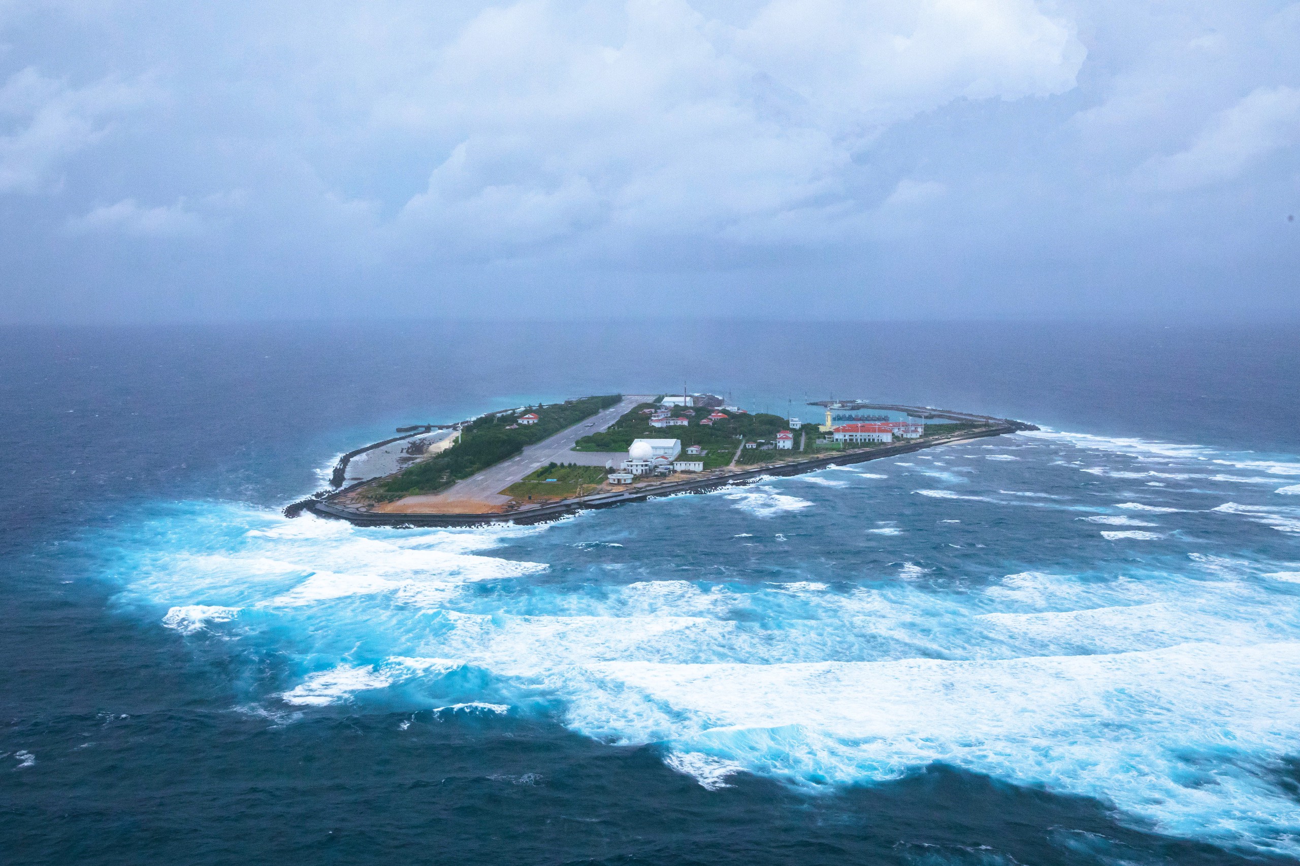 Tết ở Trường Sa - Kỳ 1: Chuyến đi đặc biệt- Ảnh 1.