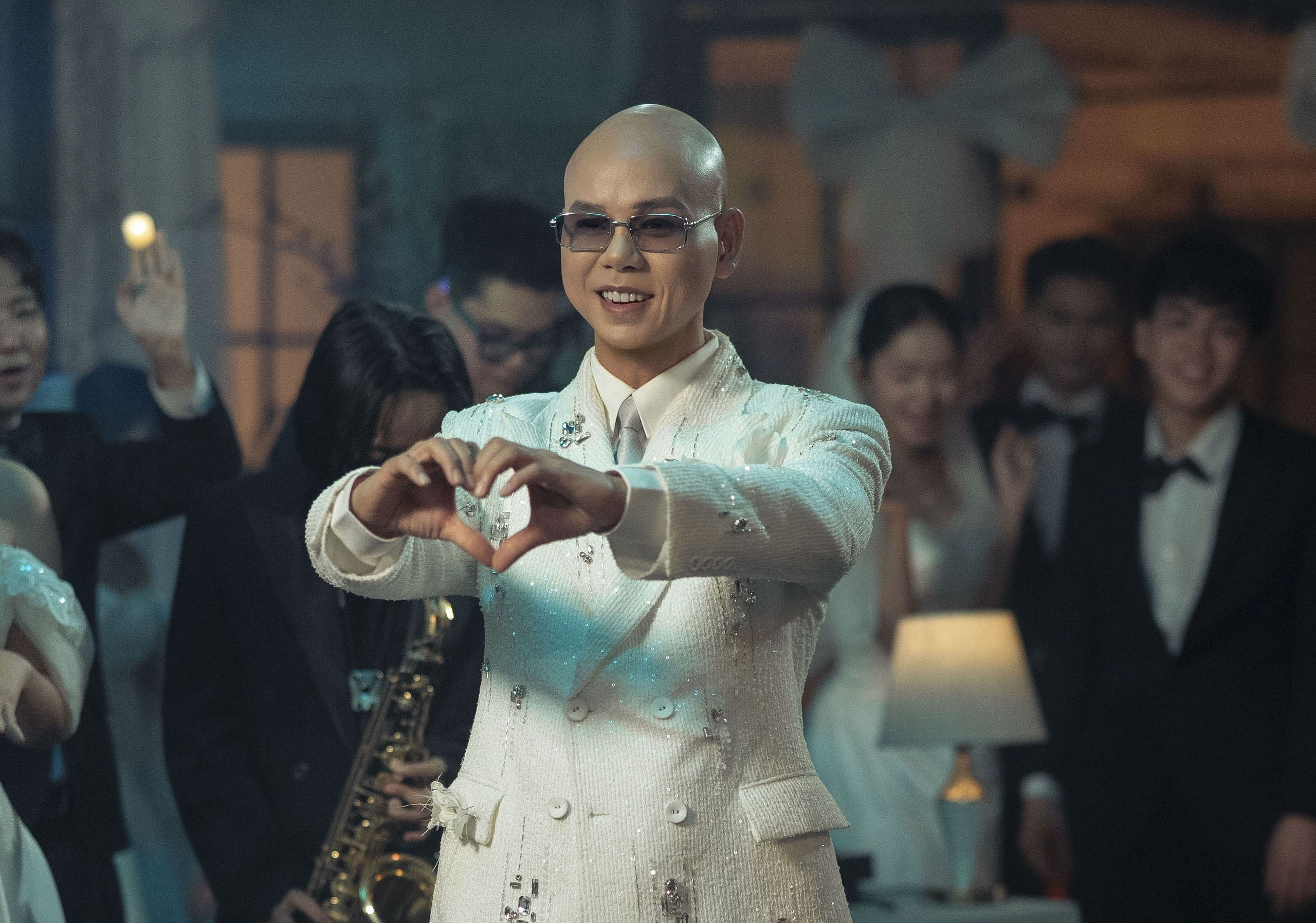 Phan Đinh Tùng tiết lộ hôn nhân với vợ kém 12 tuổi- Ảnh 3.