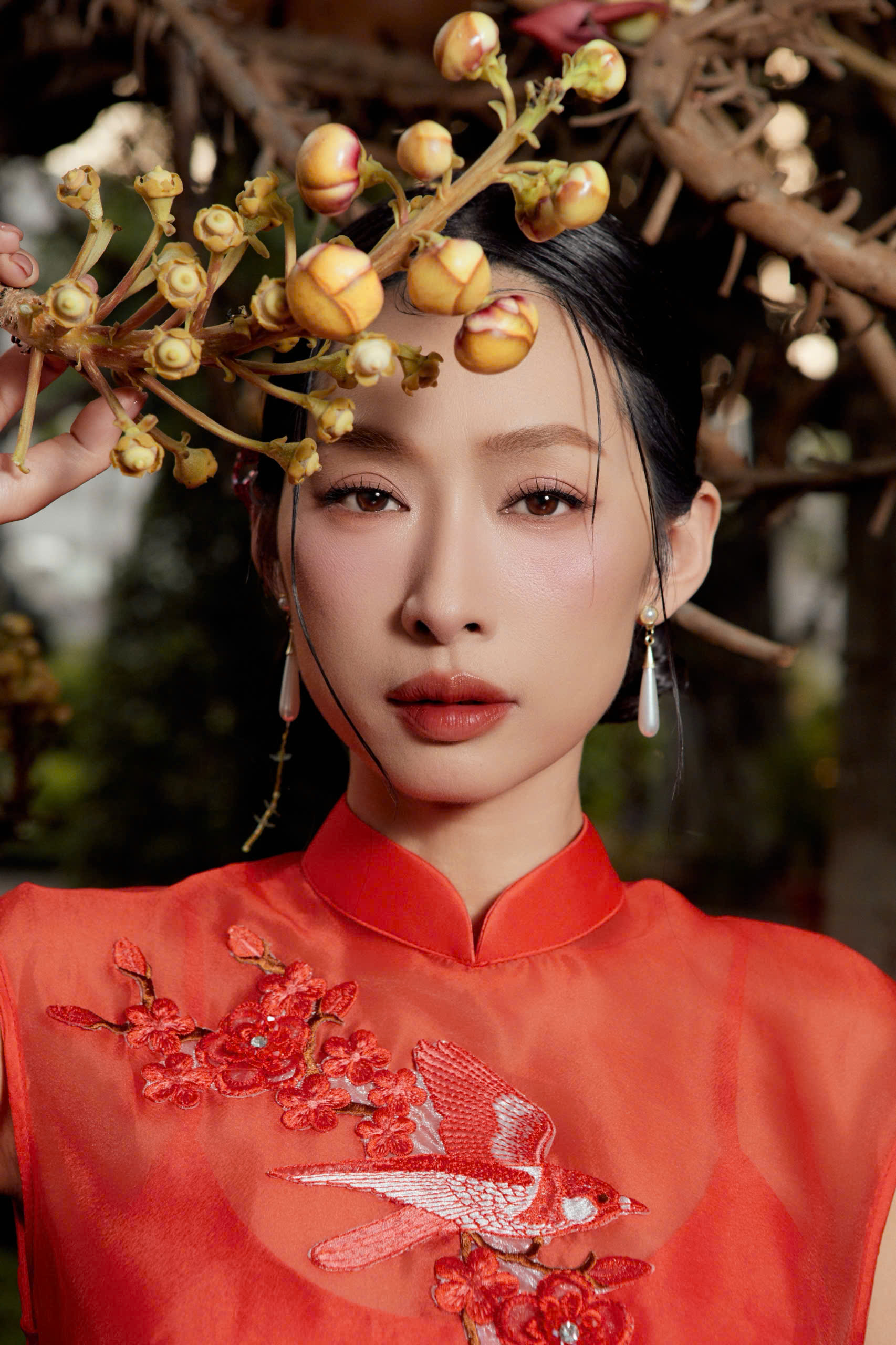 'Biểu tượng gợi cảm' thập ni&ecirc;n 2000 Quỳnh Thy giờ ra sao?- Ảnh 2.