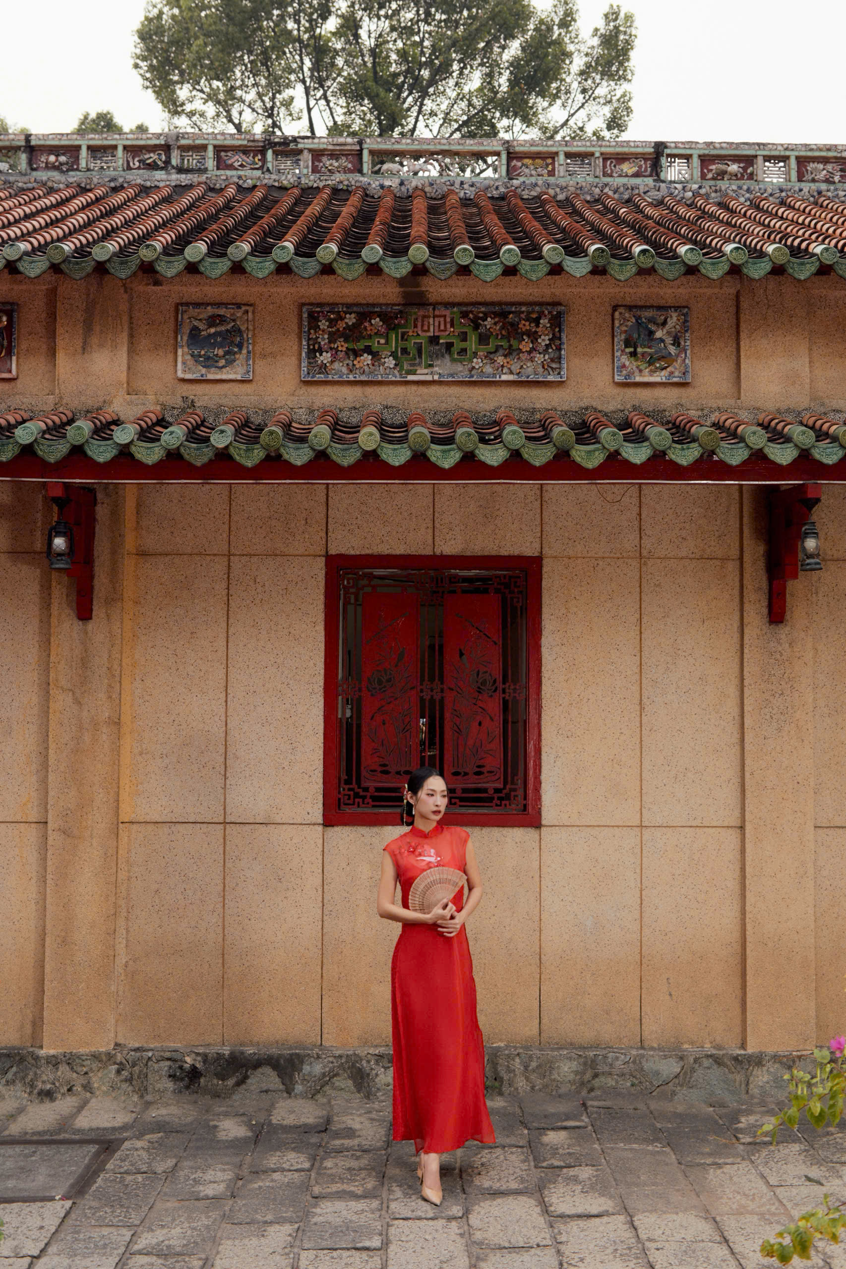 'Biểu tượng gợi cảm' thập ni&ecirc;n 2000 Quỳnh Thy giờ ra sao?- Ảnh 7.