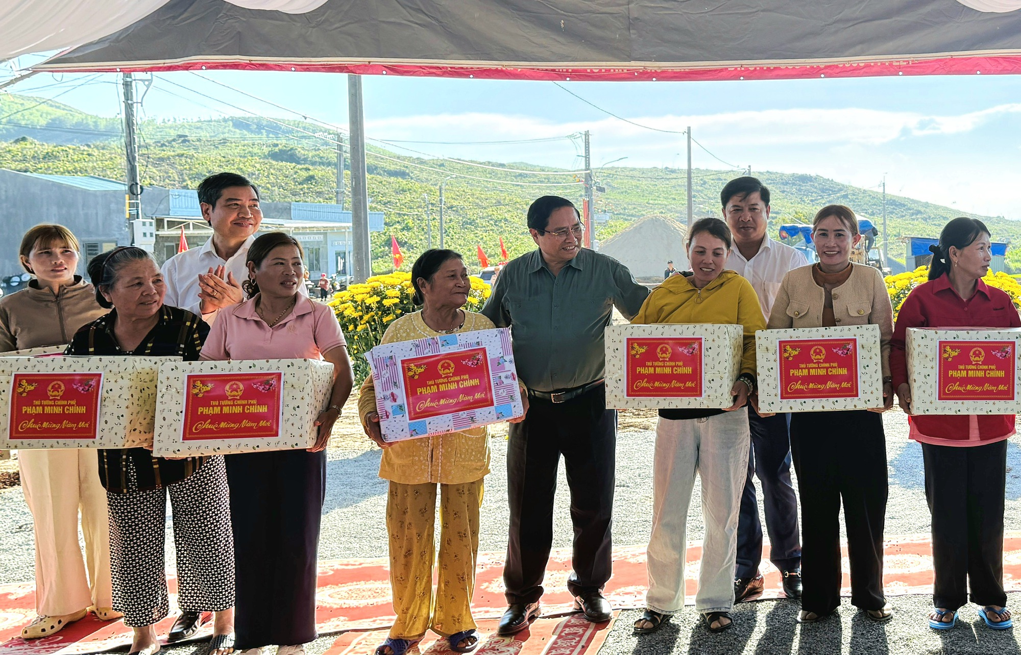 Thủ tướng Phạm Minh Chính kiểm tra cao tốc Bắc - Nam tại Đắk Lắk- Ảnh 3.