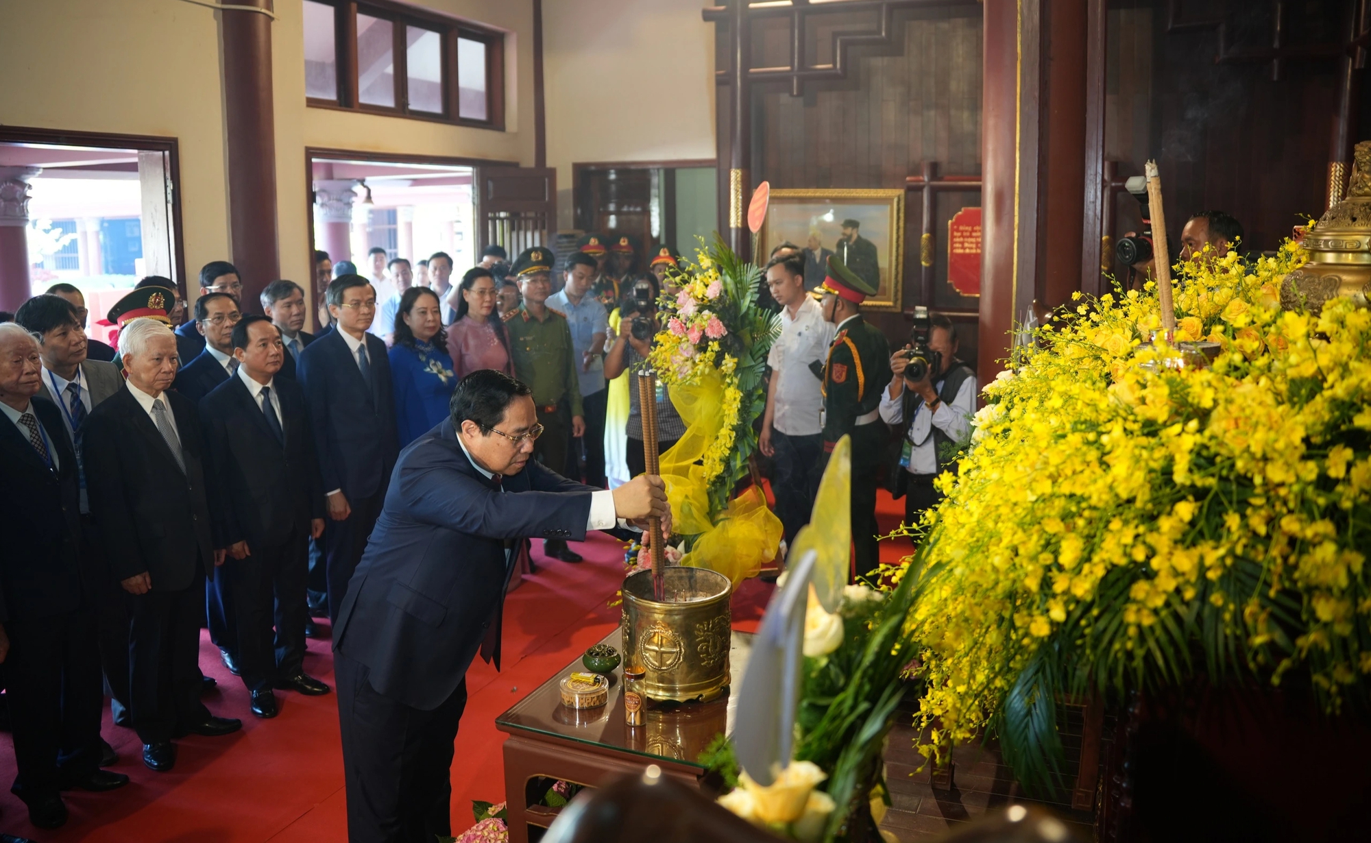 Thủ tướng Phạm Minh Chính: Trân trọng kế thừa di sản của Thủ tướng Phạm Văn Đồng - Ảnh 2.