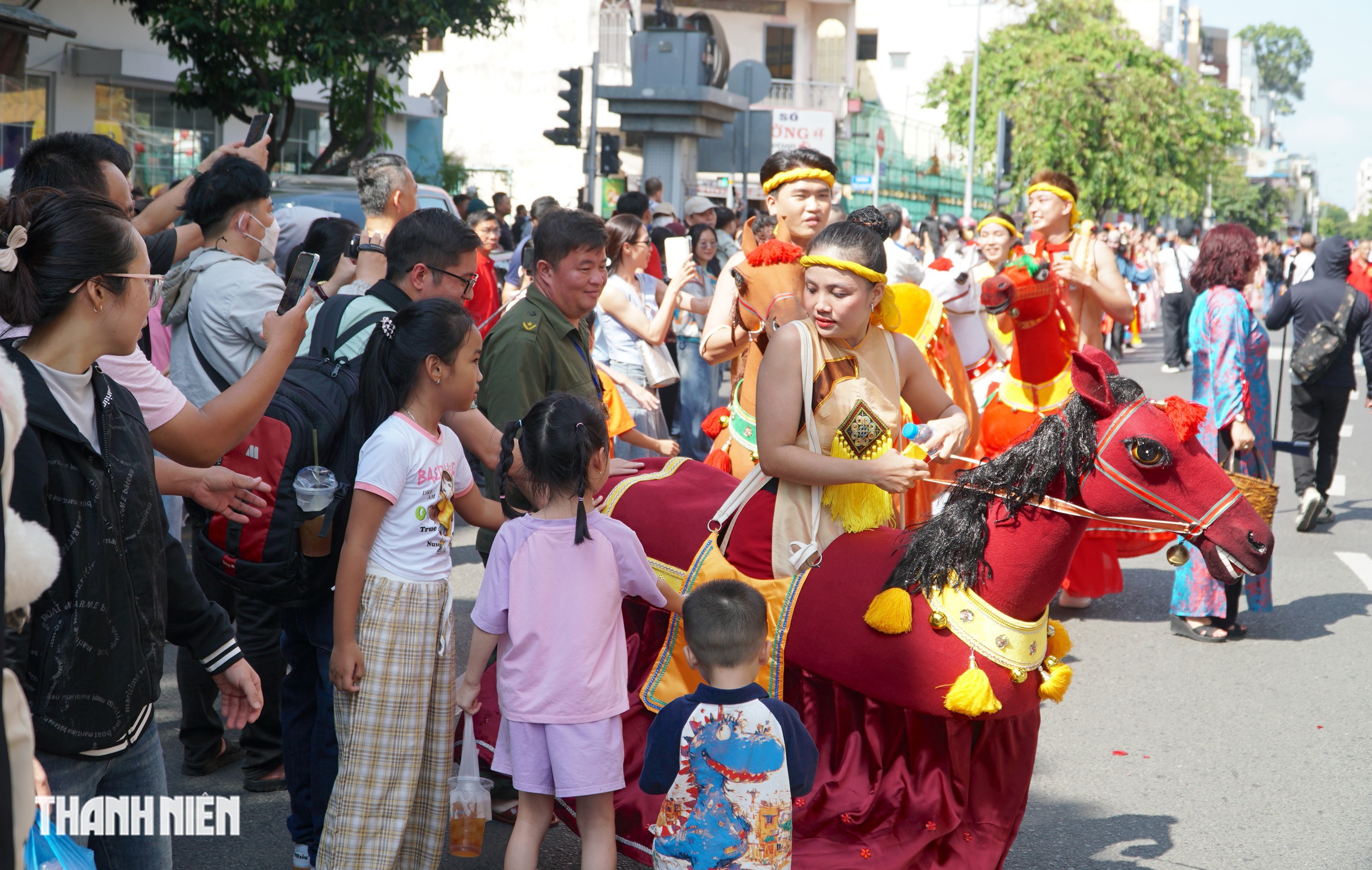 Kh&aacute;m ph&aacute; lễ Nghinh &Ocirc;ng Quan Th&aacute;nh Đế Qu&acirc;n xuất du tại Chợ Lớn - Ảnh 14.