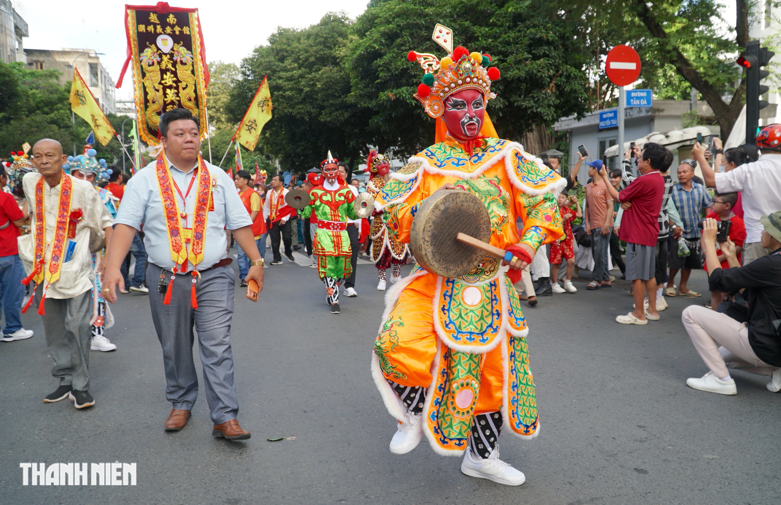 Kh&aacute;m ph&aacute; lễ Nghinh &Ocirc;ng Quan Th&aacute;nh Đế Qu&acirc;n xuất du tại Chợ Lớn - Ảnh 7.