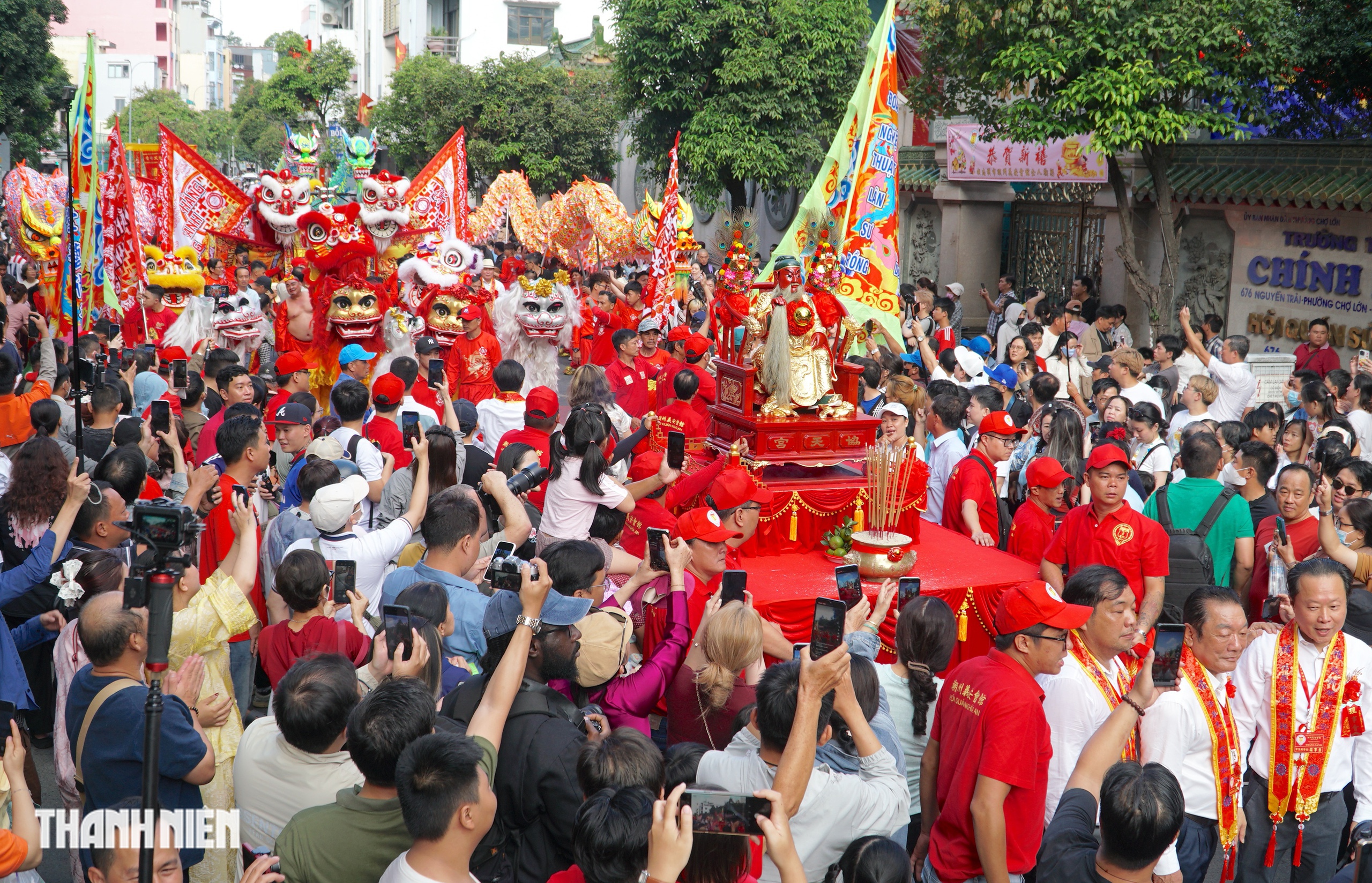 Kh&aacute;m ph&aacute; lễ Nghinh &Ocirc;ng Quan Th&aacute;nh Đế Qu&acirc;n xuất du tại Chợ Lớn - Ảnh 4.
