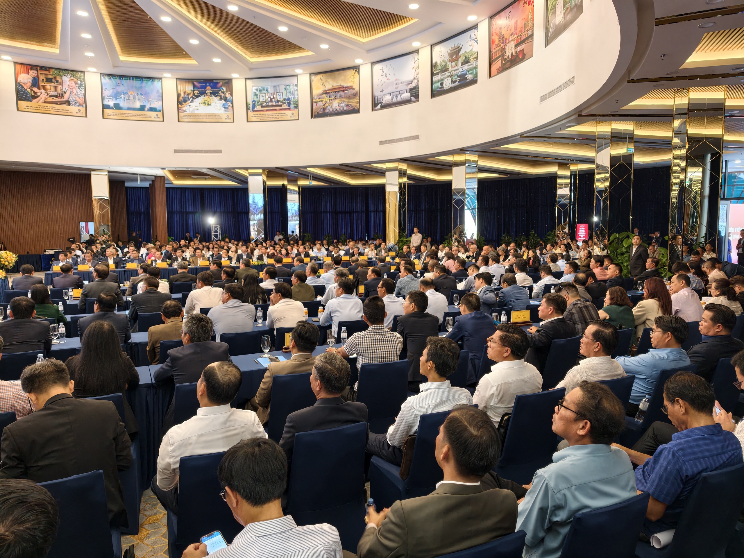 Lâm Đồng họp bàn 'giải cứu' 359 dự án đình trệ- Ảnh 3.