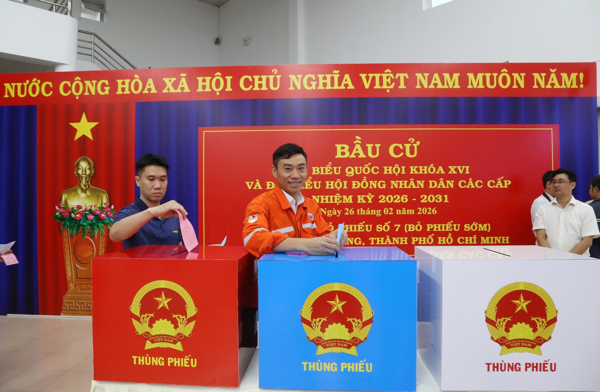 - Ảnh 1. - Ảnh 1.