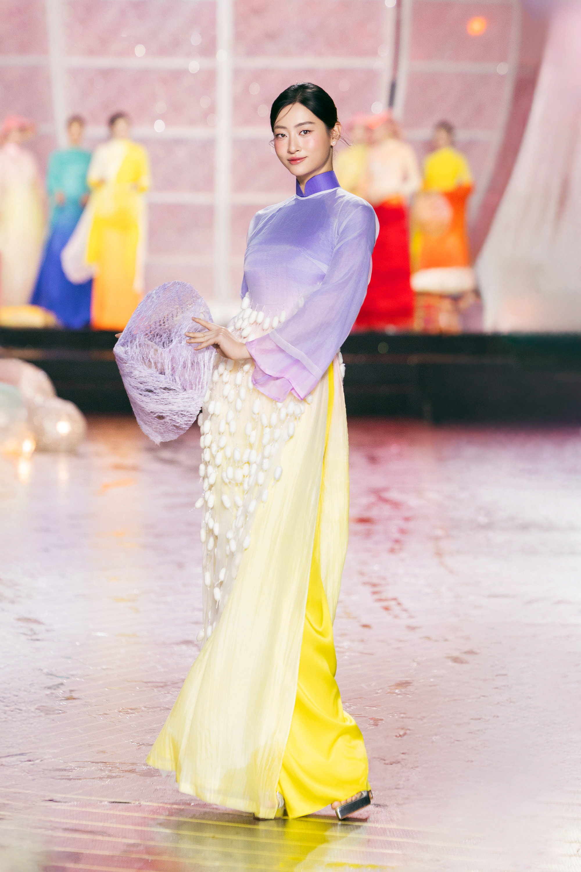 Nữ diễn vi&ecirc;n phim trăm tỉ đọ sắc Hoa hậu Thanh Thủy, Bảo Ngọc - Ảnh 11.