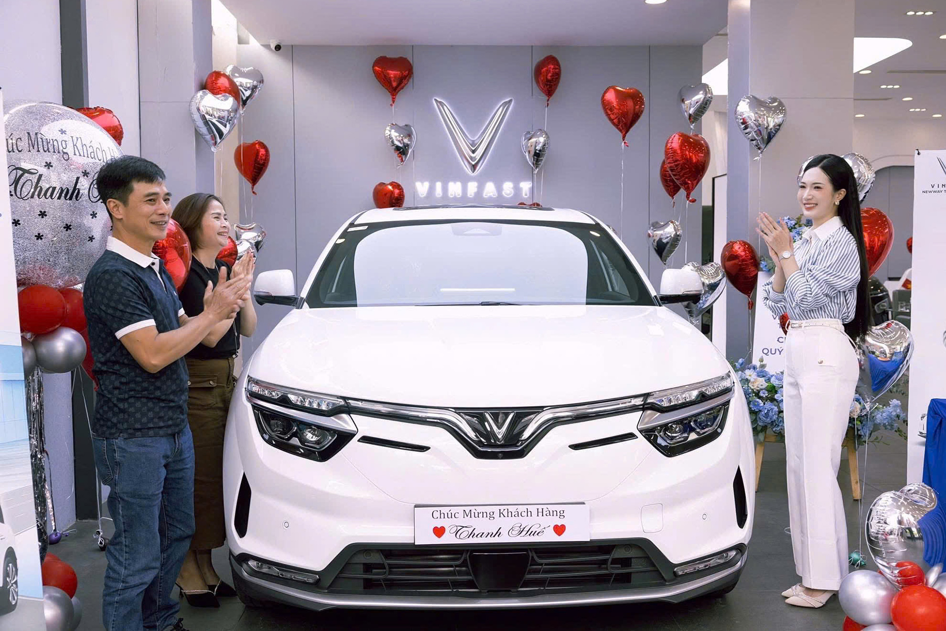 Vingroup khẩn cấp hỗ trợ khách hàng giảm áp lực xăng dầu- Ảnh 1.