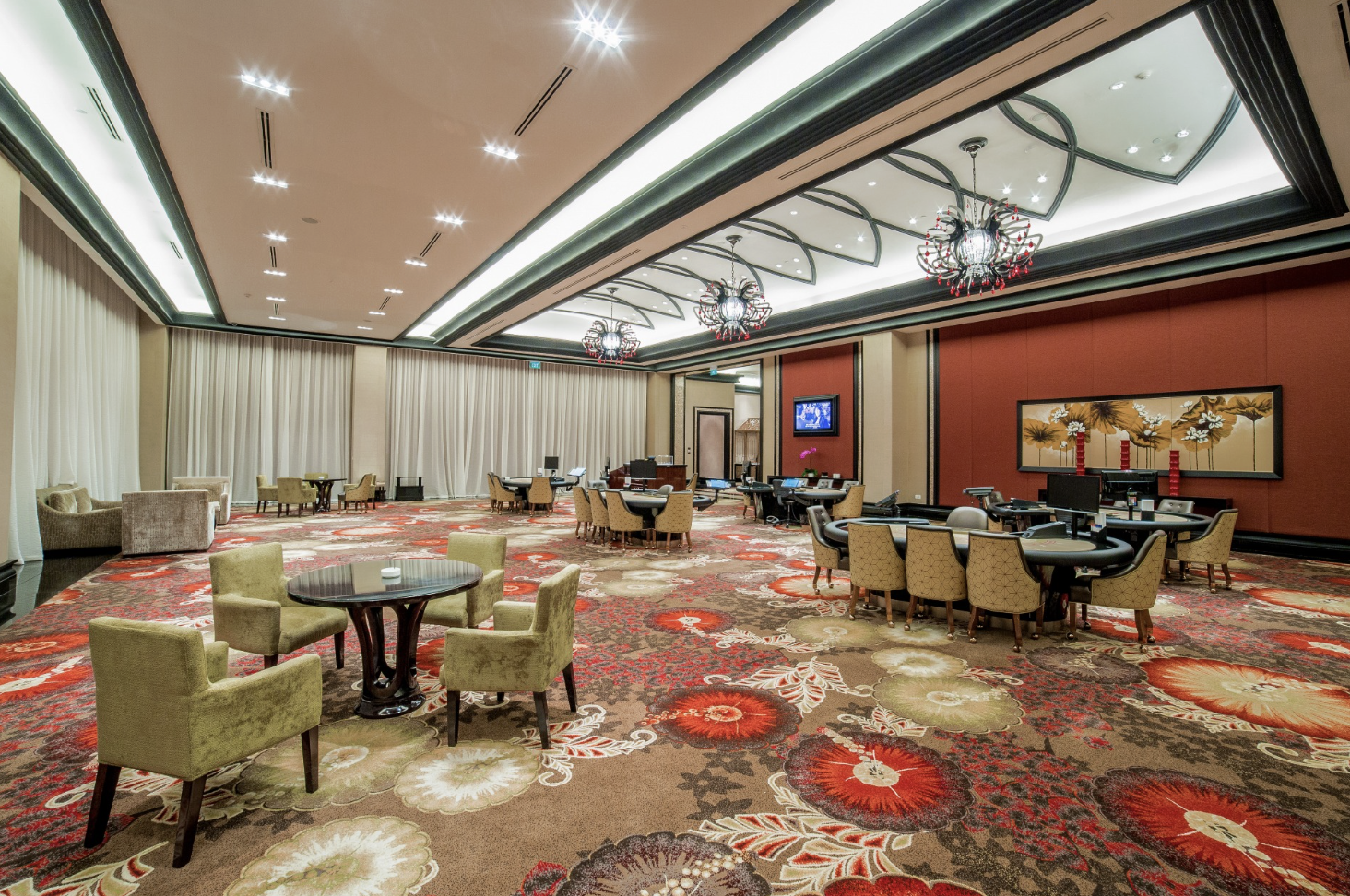 Casino Hồ Tr&agrave;m th&iacute; điểm đ&oacute;n kh&aacute;ch Việt- Ảnh 2.