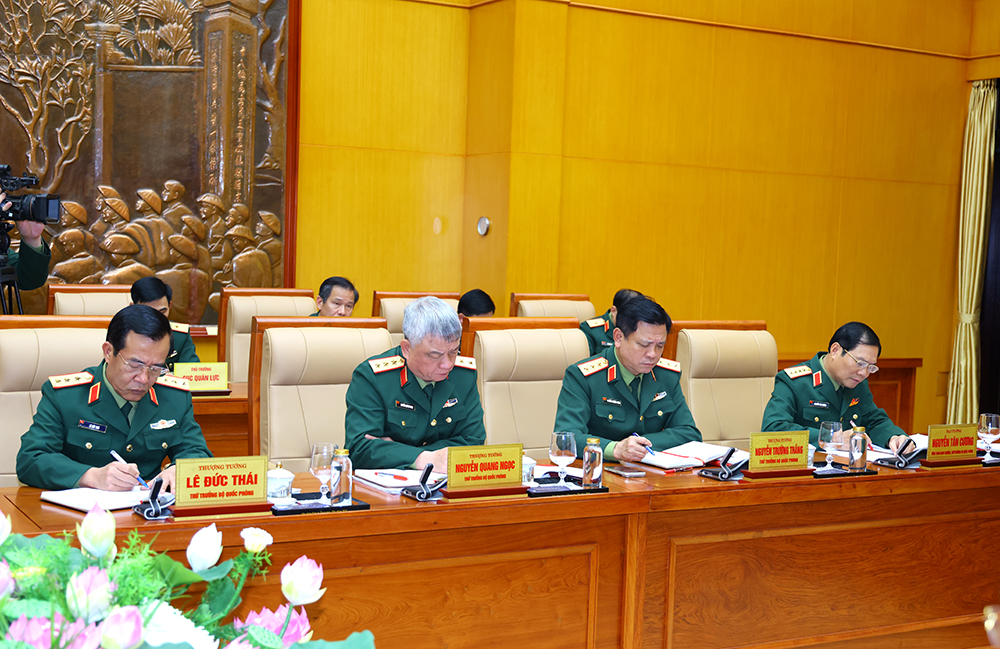 Đại tướng Phan Văn Giang l&agrave;m việc với Tổng cục Ch&iacute;nh trị về nhiệm vụ Quốc ph&ograve;ng 2026 - Ảnh 2.