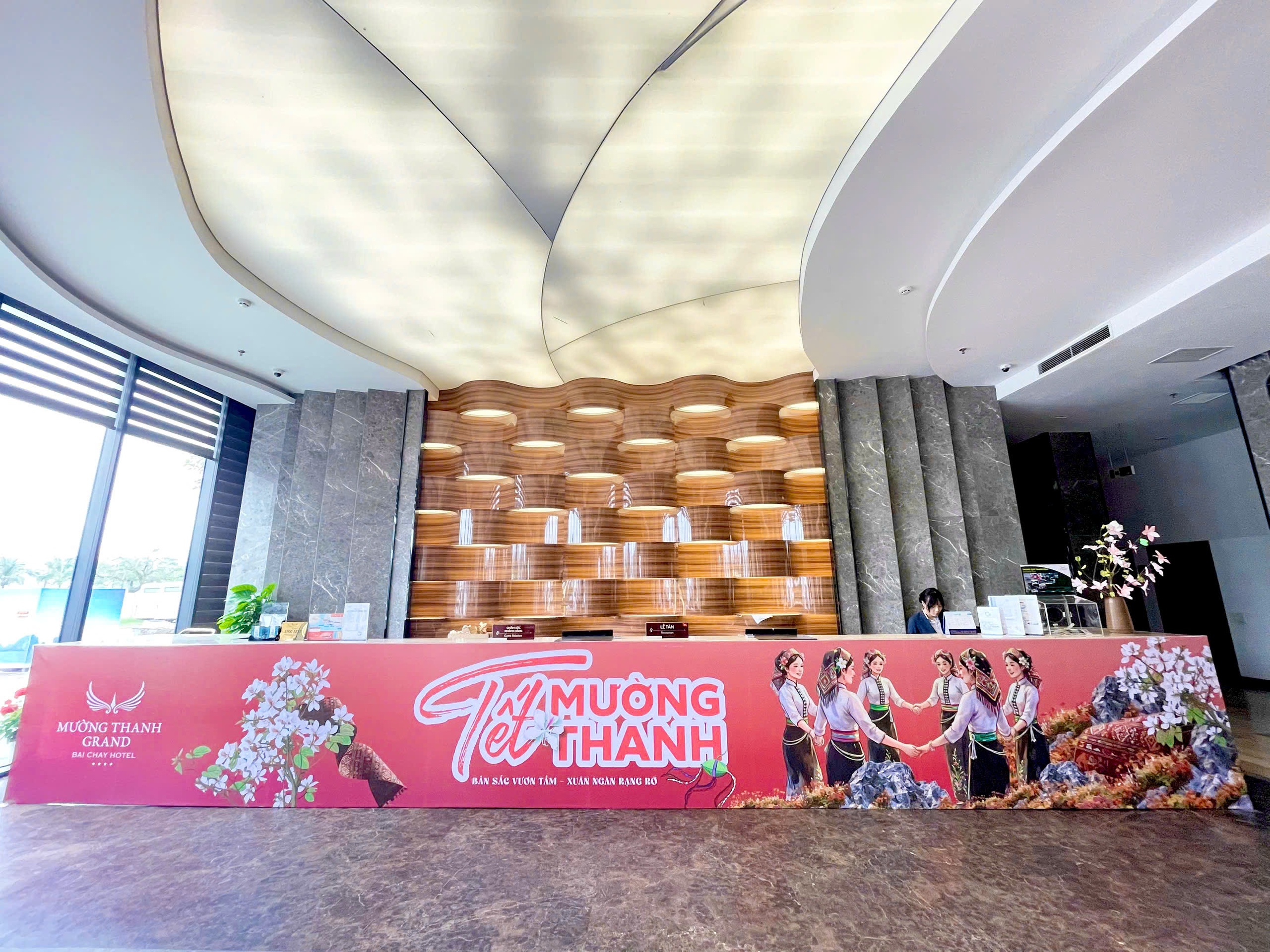 Tết Mường Thanh 2026: Giữ điệu Xòe Thái trong ‘Xuân ngàn rạng rỡ’ - Ảnh 3.