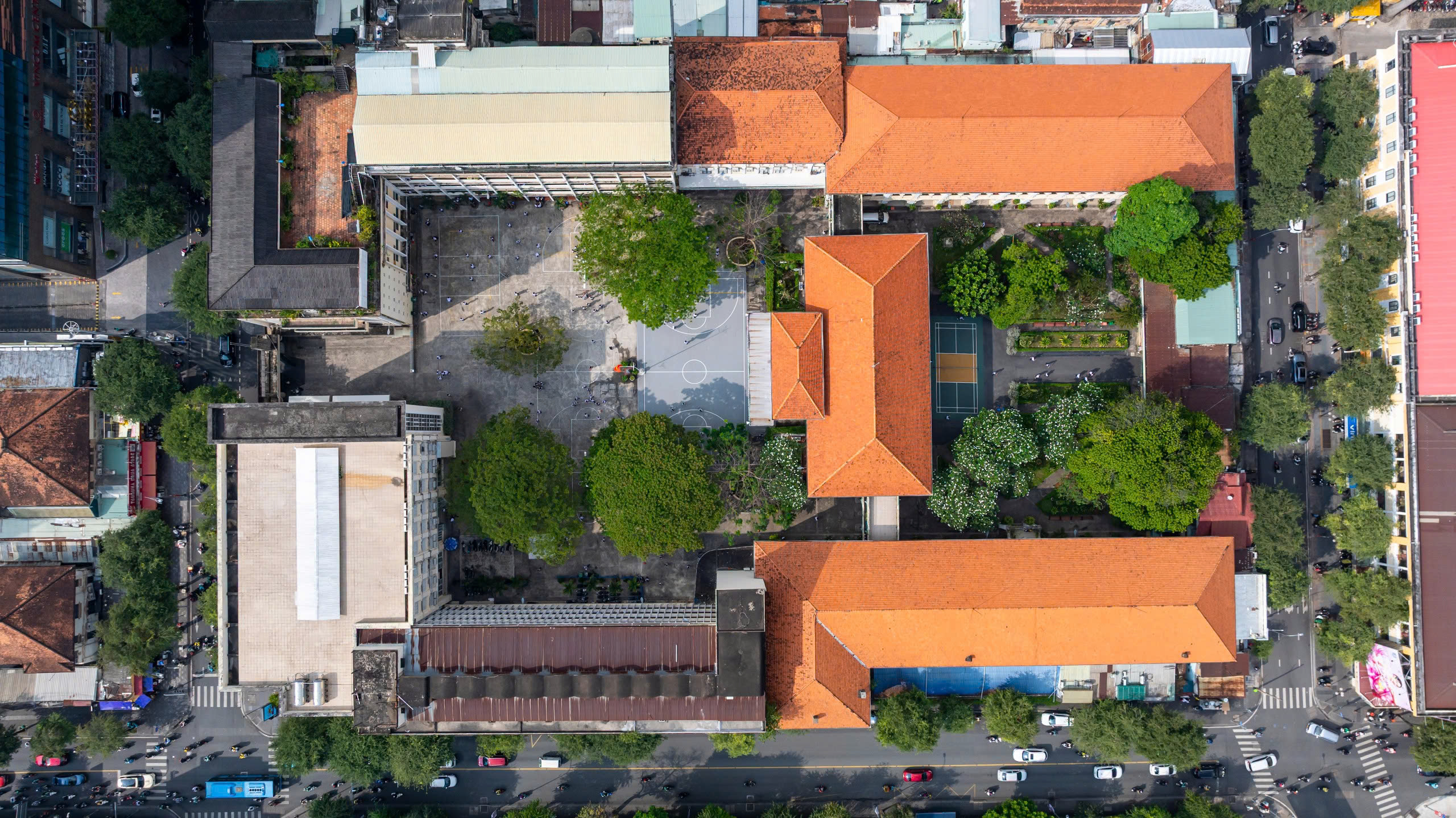 Trường d&ograve;ng 150 tuổi d&agrave;nh cho nam sinh đầu ti&ecirc;n ở TP.HCM c&oacute; g&igrave; đặc biệt?- Ảnh 1.