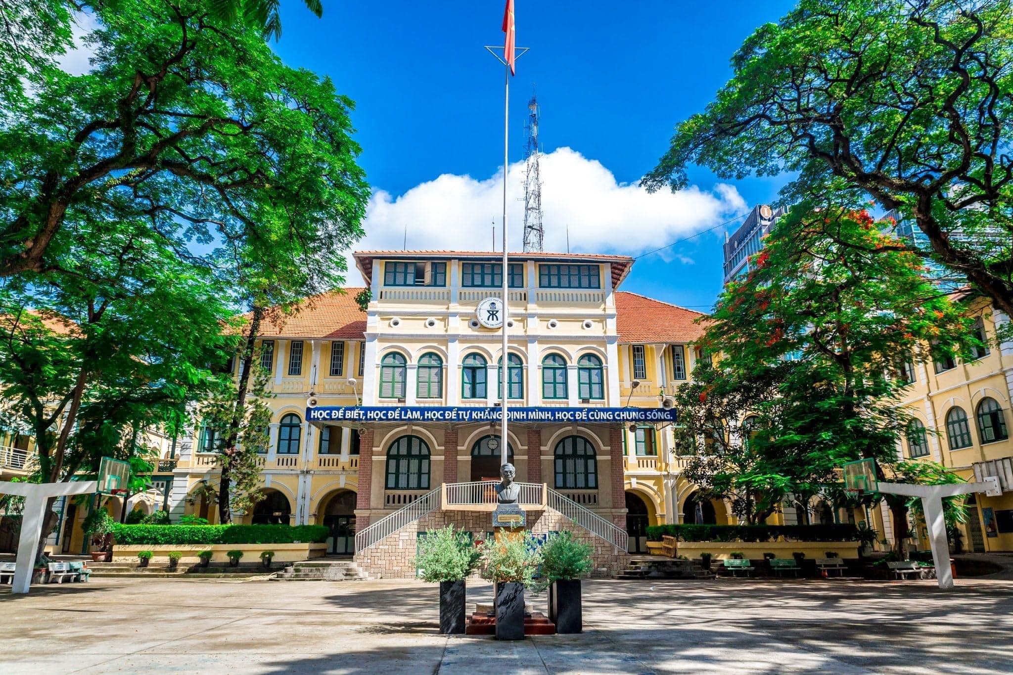Trường d&ograve;ng 150 tuổi d&agrave;nh cho nam sinh đầu ti&ecirc;n ở TP.HCM c&oacute; g&igrave; đặc biệt?- Ảnh 4.