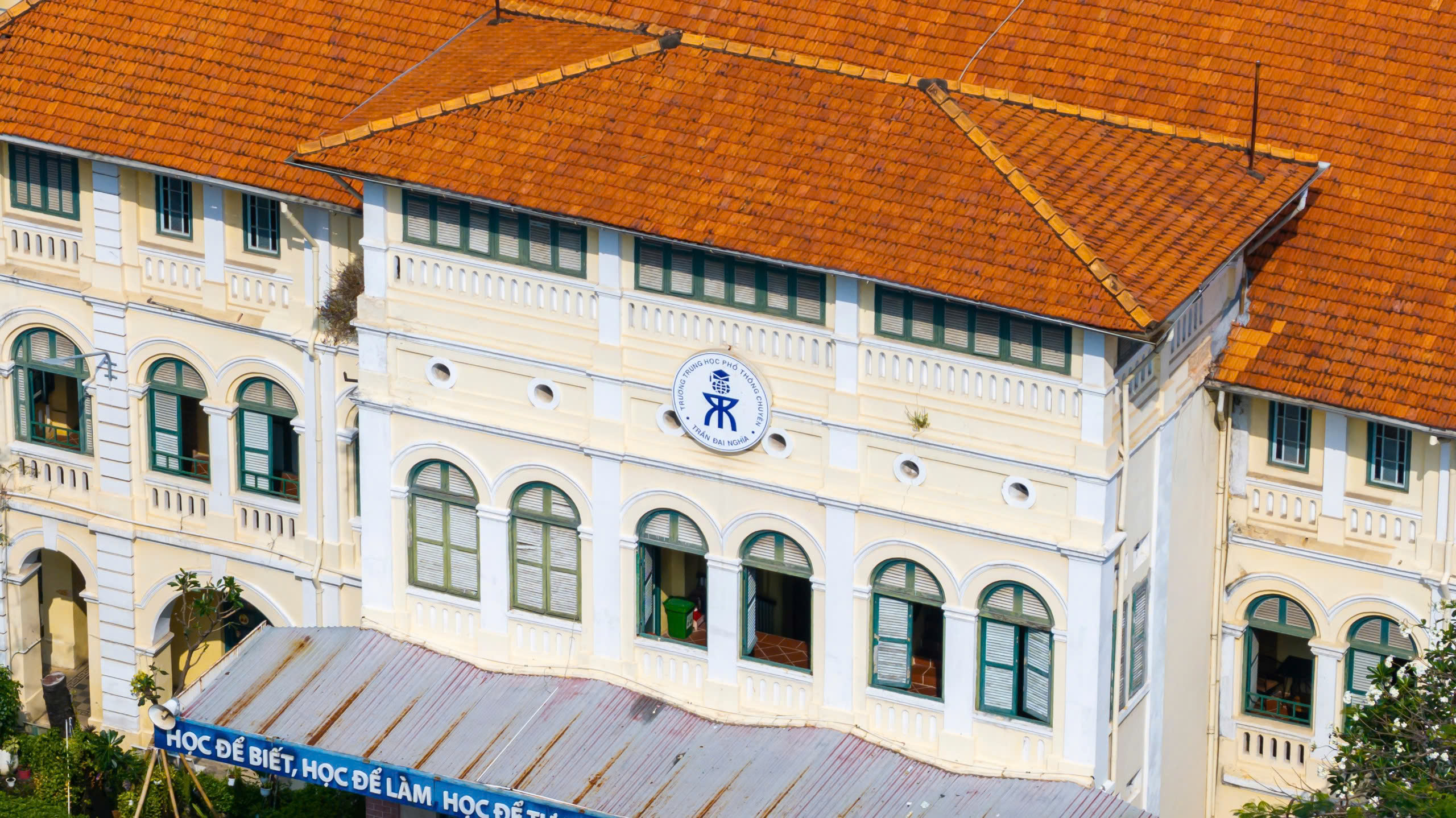 Trường d&ograve;ng 150 tuổi d&agrave;nh cho nam sinh đầu ti&ecirc;n ở TP.HCM c&oacute; g&igrave; đặc biệt?- Ảnh 2.