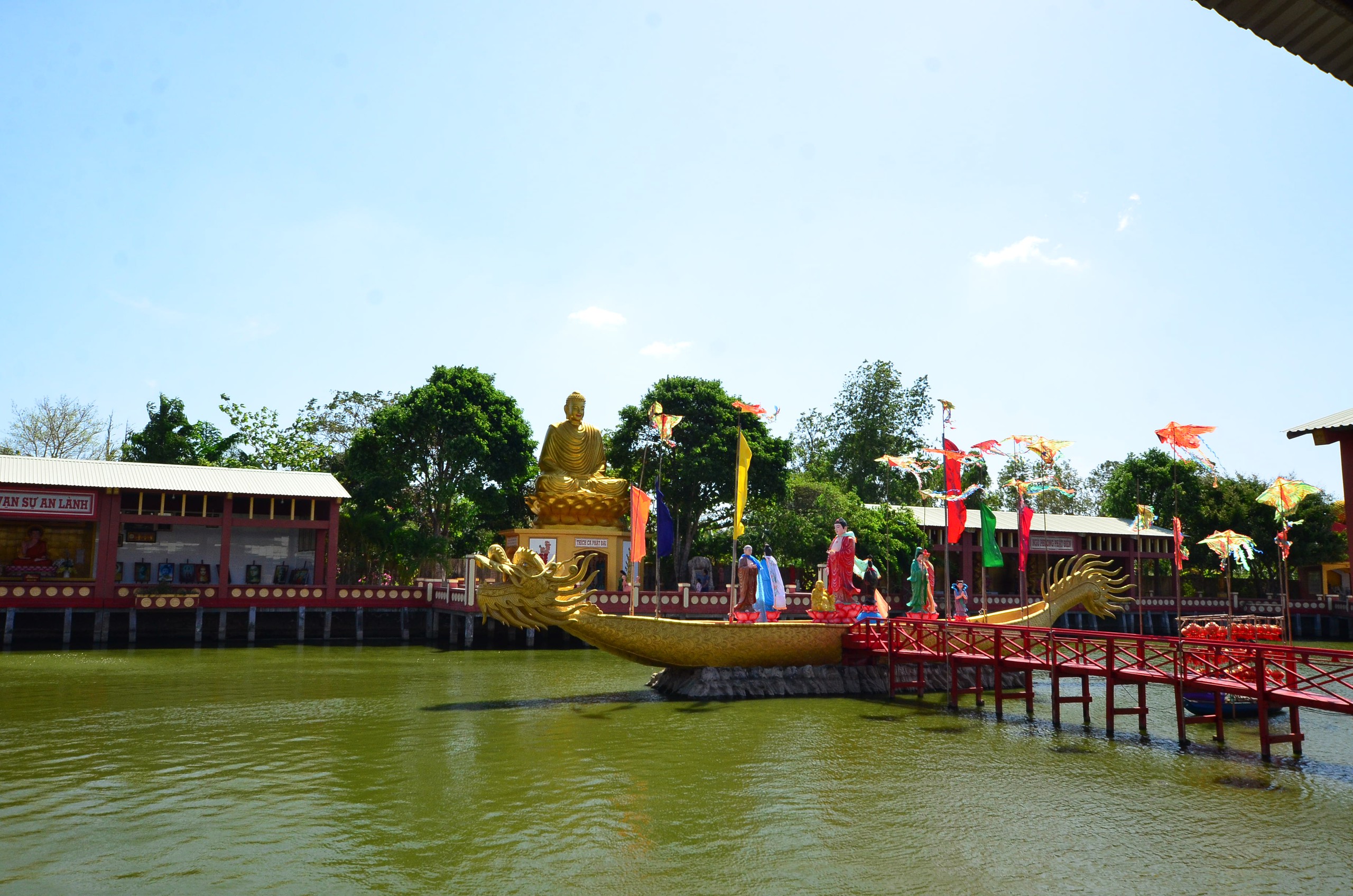 Ngôi chùa lớn nhất Cần Thơ và mái ấm cho những phận đời neo đơn - Ảnh 10.