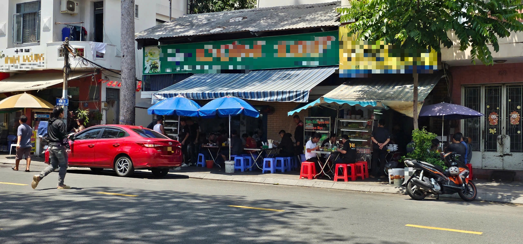 Xử lý lấn chiếm vỉa hè đường Nguyễn Đình Chiểu: Vừa kiên quyết, vừa thấu tình - Ảnh 2.