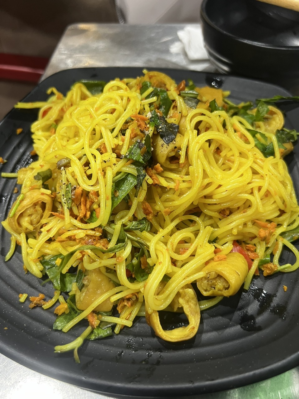 10.000 đồng ăn g&igrave; ở Huế: 'C&agrave;ng qu&eacute;t' những tọa độ ngon - bổ - rẻ- Ảnh 2.