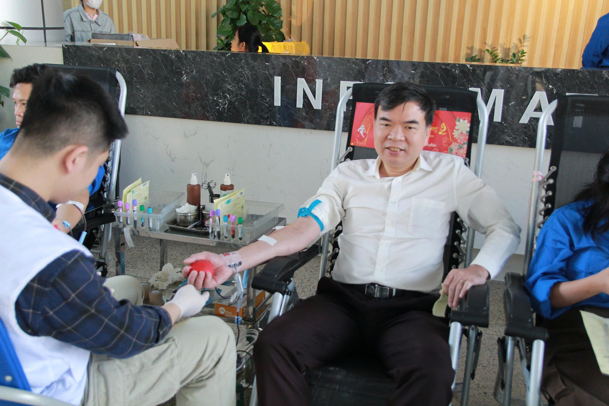 Từ dự b&aacute;o thời tiết đến hiến m&aacute;u  - Ảnh 4.