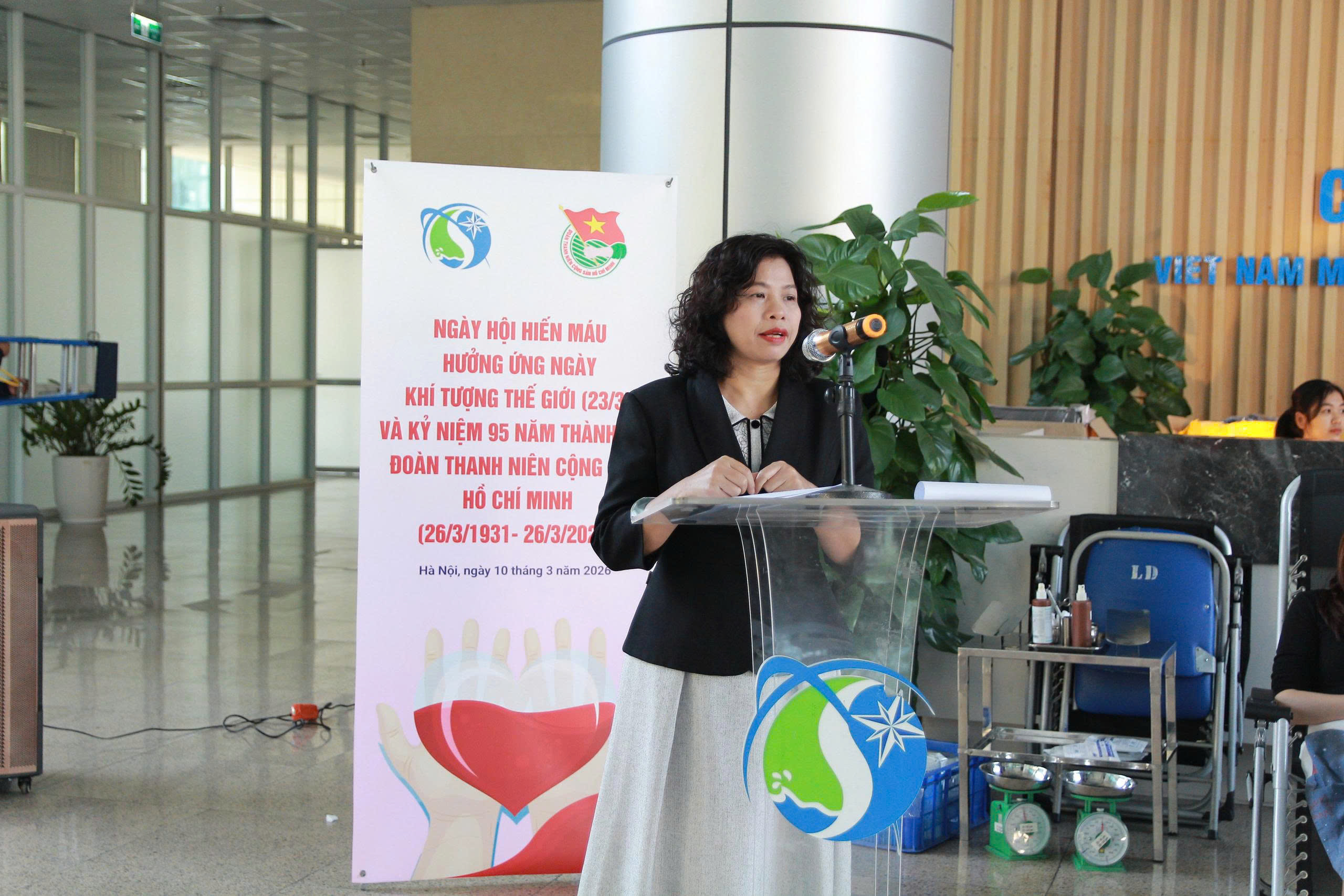 Từ dự b&aacute;o thời tiết đến hiến m&aacute;u  - Ảnh 3.