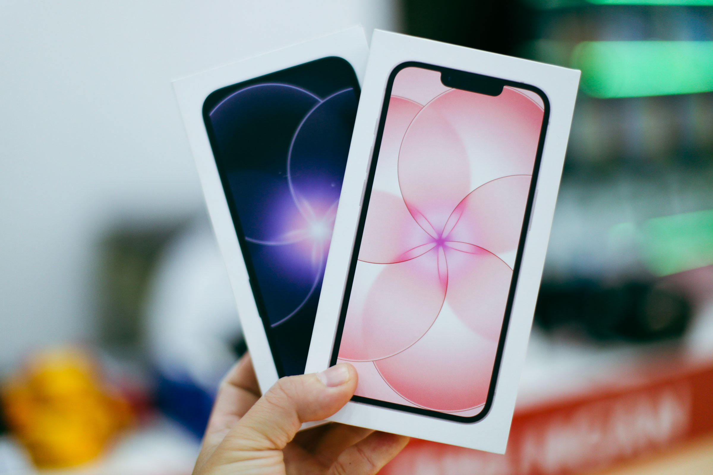 iPhone 17 gi&aacute; rẻ mở b&aacute;n tại Việt Nam, gi&aacute; từ 18 triệu đồng - Ảnh 3.