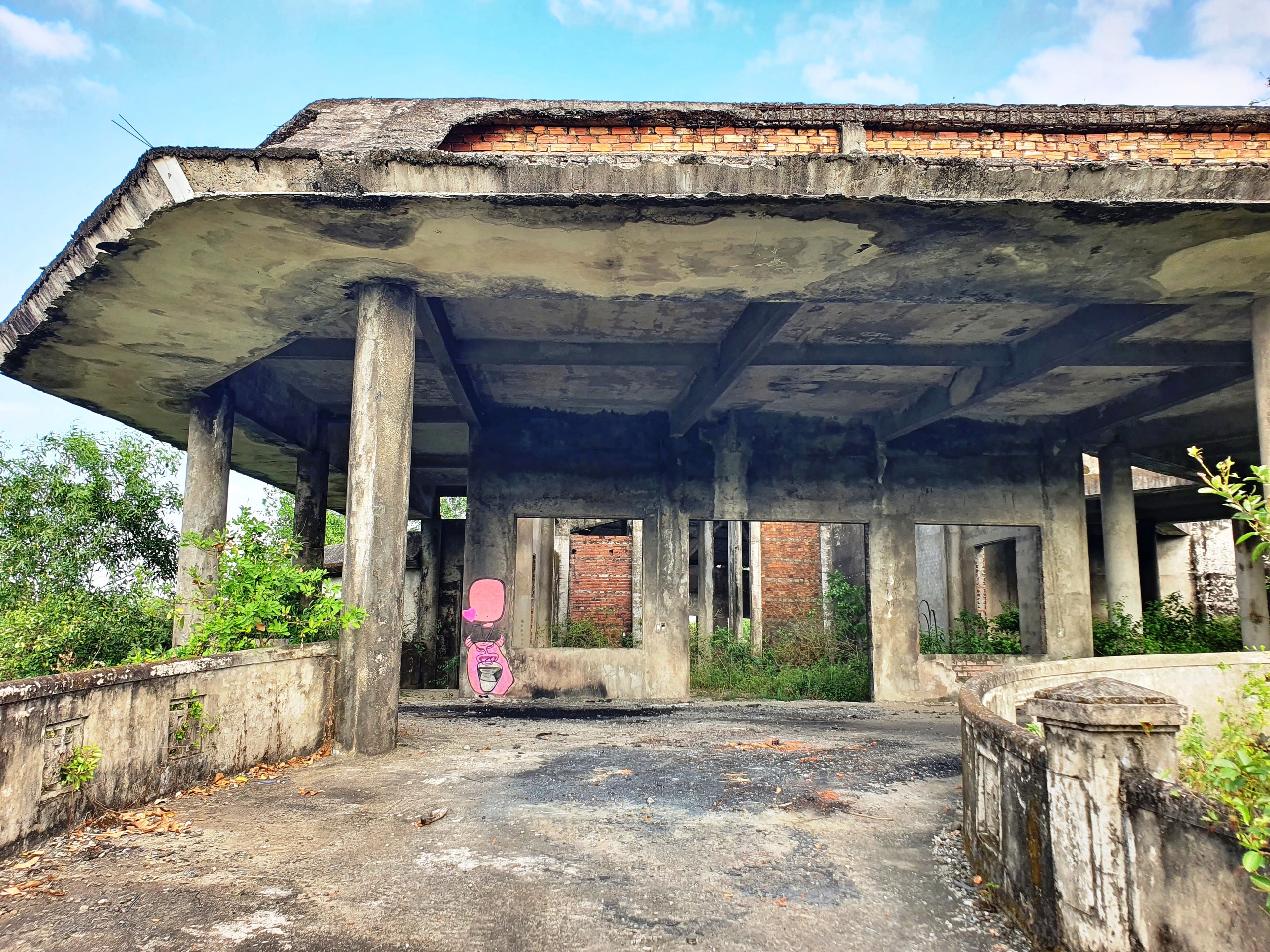 Đ&agrave; Nẵng: Cận cảnh nh&agrave; hỏa t&aacute;ng 'ma' 13 tỉ đồng bỏ hoang hơn 2 thập kỷ- Ảnh 3.