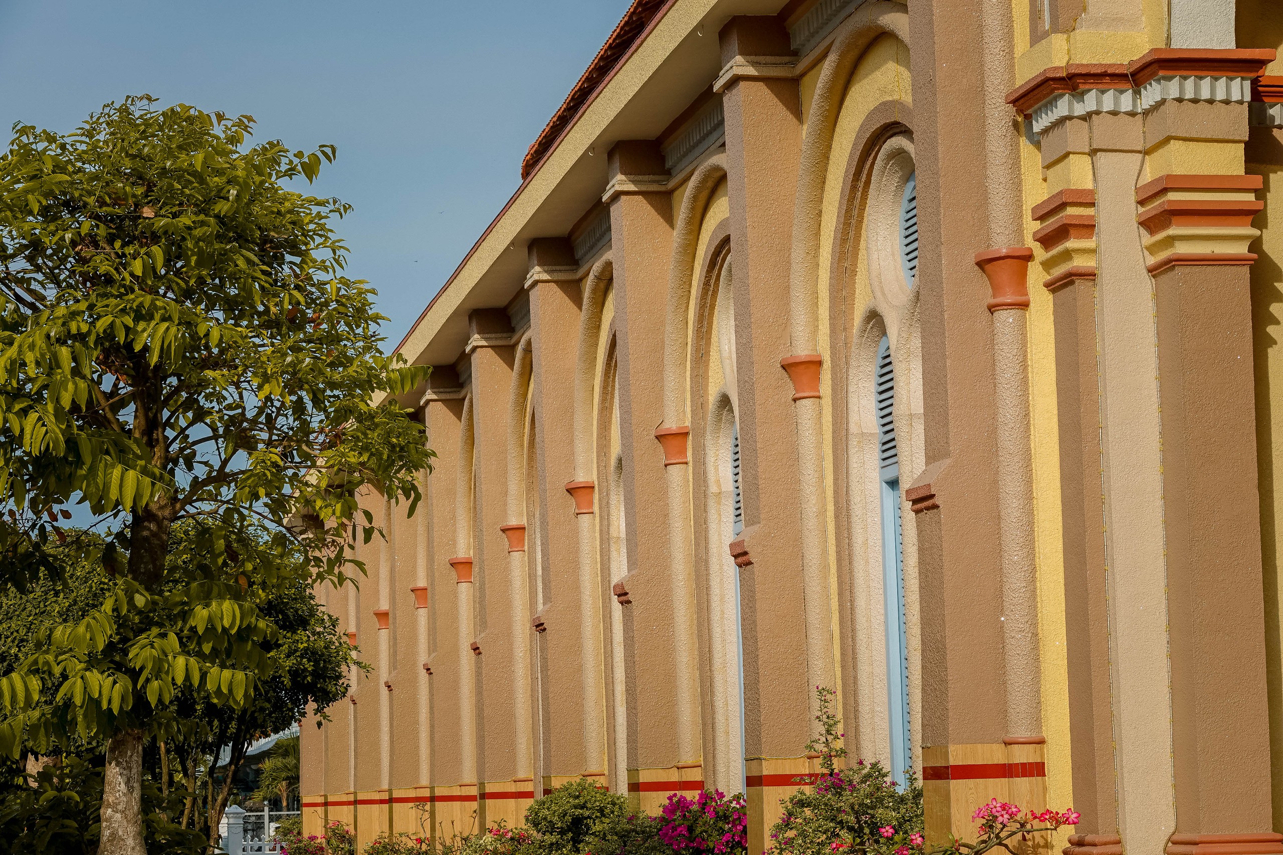 Th&aacute;nh đường C&ugrave; Lao Gi&ecirc;ng 150 năm tuổi giữa l&ograve;ng An Giang v&agrave; sức h&uacute;t cộng đồng - Ảnh 3.