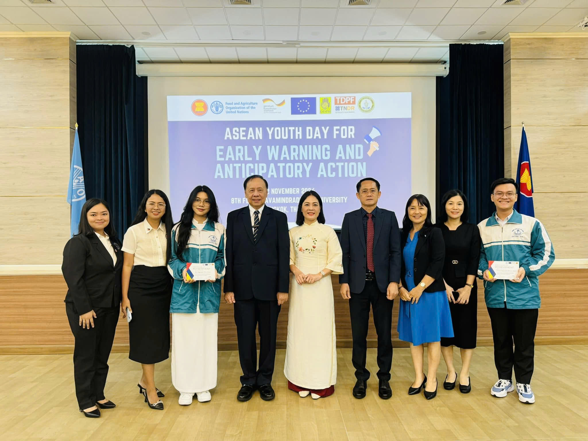 Một v&ograve;ng m&aacute;i trường gi&agrave;u truyền thống, nơi tổ chức Tư vấn m&ugrave;a thi tại Quảng Trị- Ảnh 3.