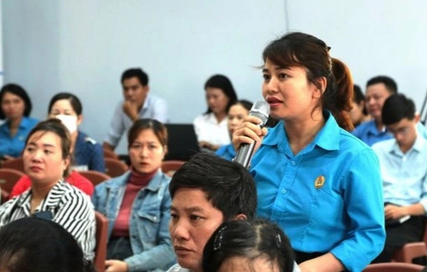 Phóchủ tịch TP.Đà Nẵng:"Doanh nghiệp trả lương bằng 70% TP.HCM, tôi sẽ đi dẫn lao động về" - Ảnh 1.