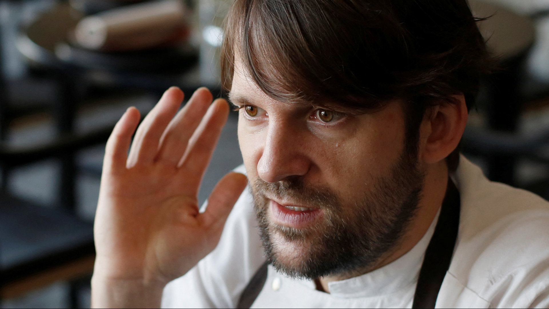 Đầu bếp 3 sao Michelin từ chức, thừa nhận từng ngược đ&atilde;i nh&acirc;n vi&ecirc;n - Ảnh 1.