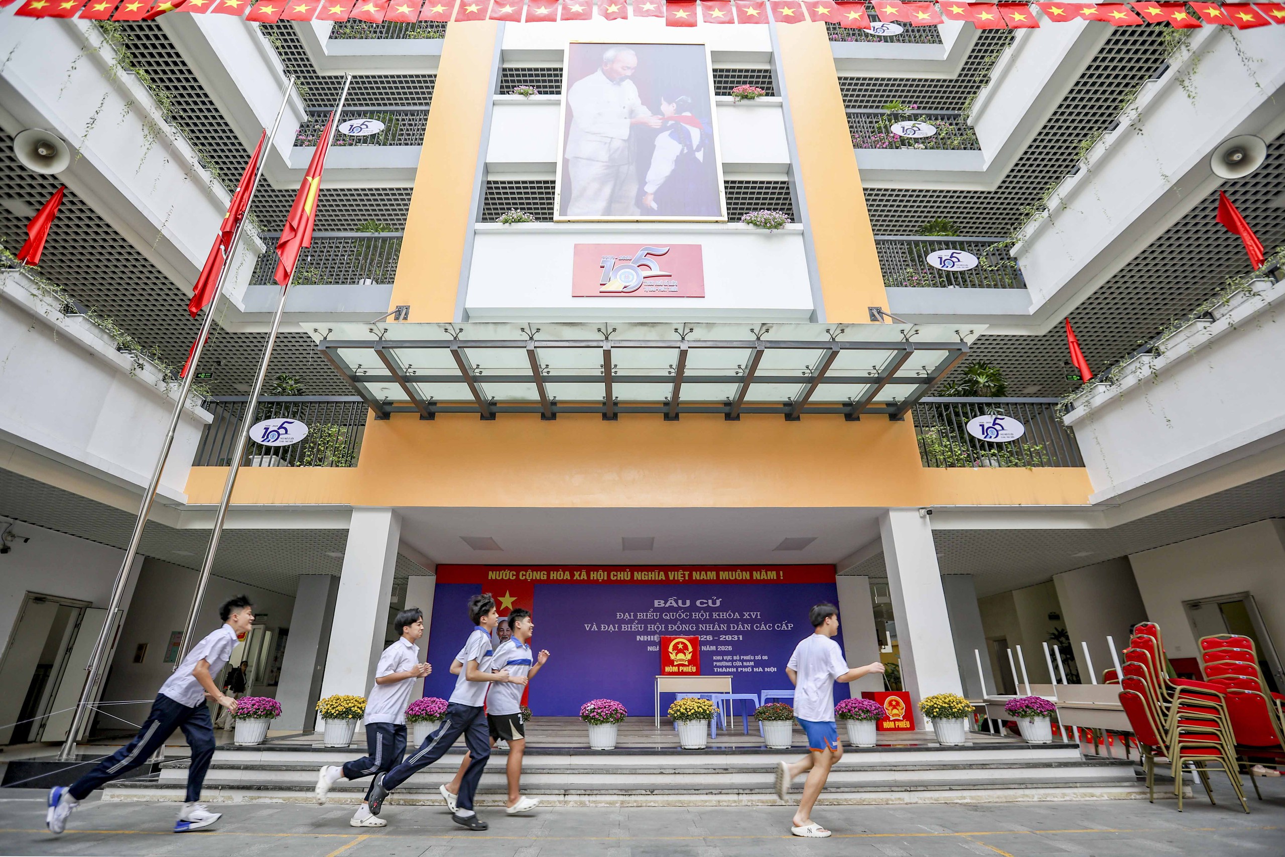 C&aacute;c điểm bầu cử đặc biệt ở H&agrave; Nội sẵn s&agrave;ng cho ng&agrave;y hội lớn to&agrave;n d&acirc;n - Ảnh 15.