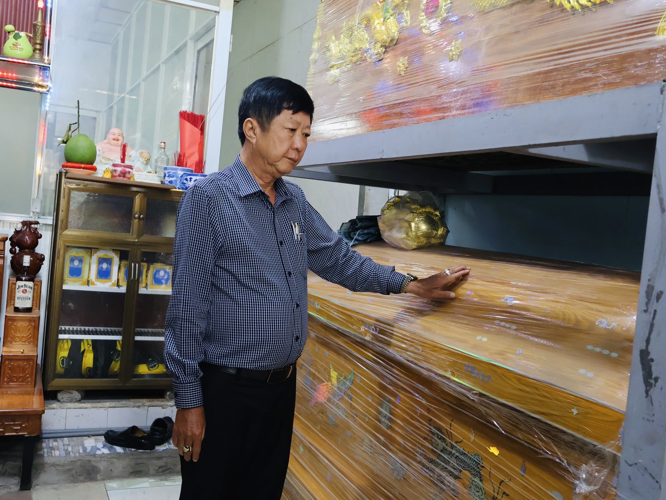 30 năm mai t&aacute;ng miễn ph&iacute; cho người ngh&egrave;o: 'Đừng để phải xin lỗi người đ&atilde; khuất' - Ảnh 4.