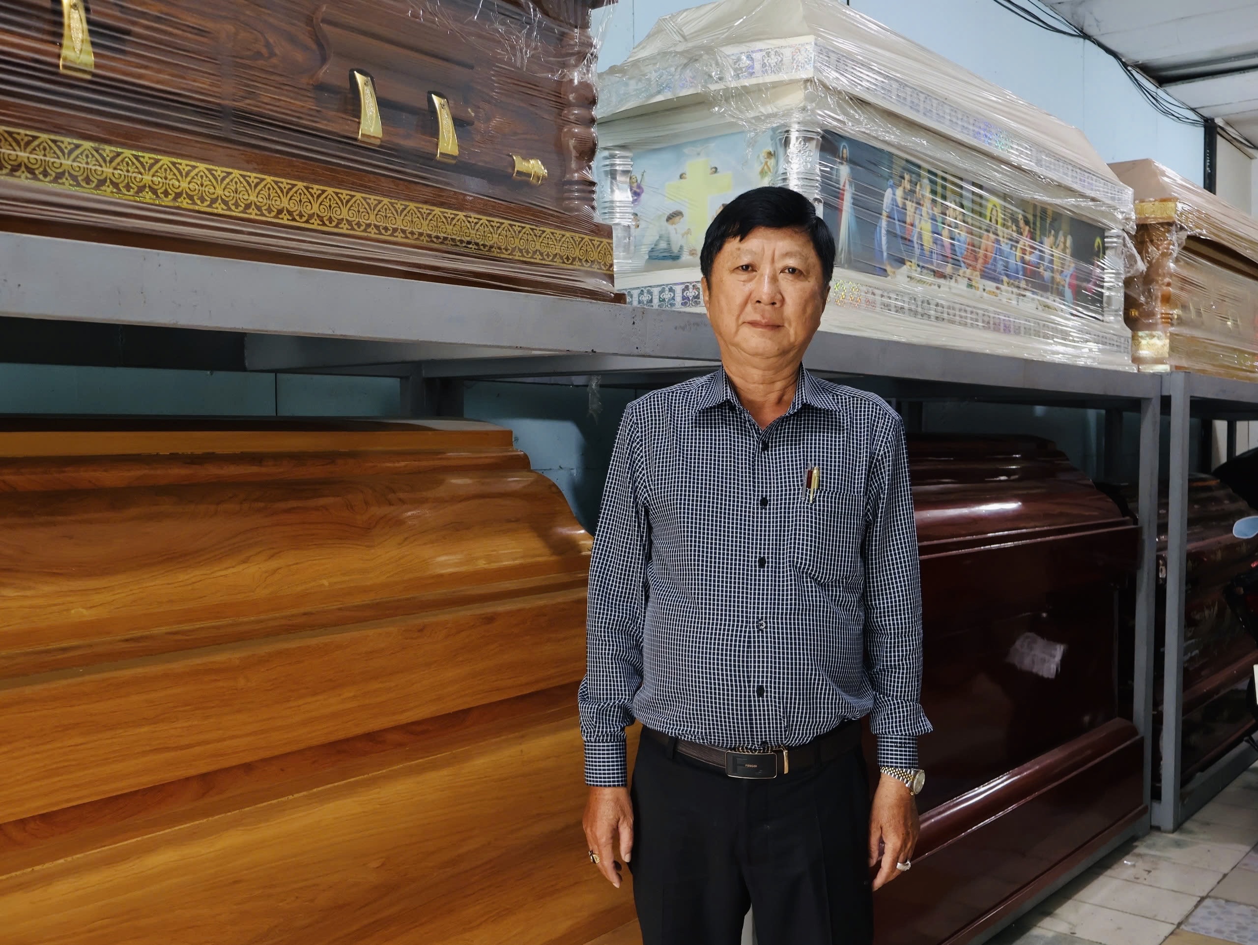 30 năm mai t&aacute;ng miễn ph&iacute; cho người ngh&egrave;o: 'Đừng để phải xin lỗi người đ&atilde; khuất' - Ảnh 1.