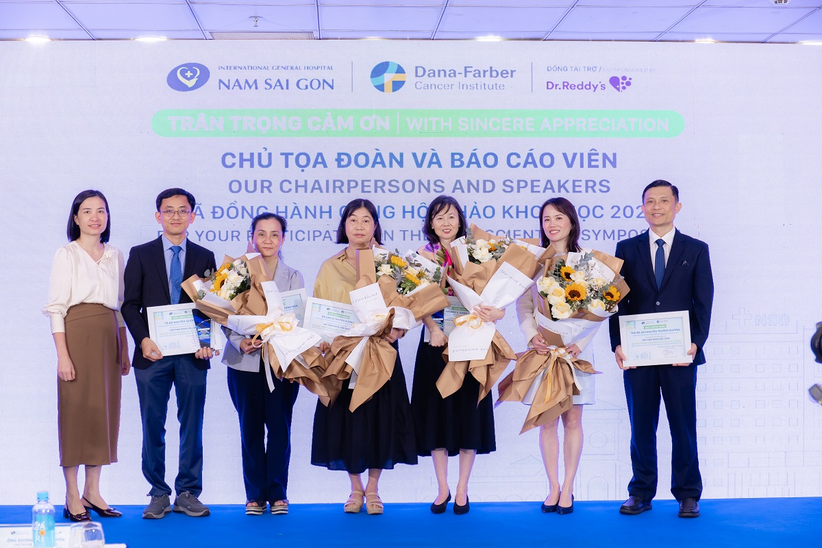 Chuyên gia: Phụ nữ có BMI lớn hơn 30 thì nguy cơ ung thư vú tăng 20-30% - Ảnh 2.