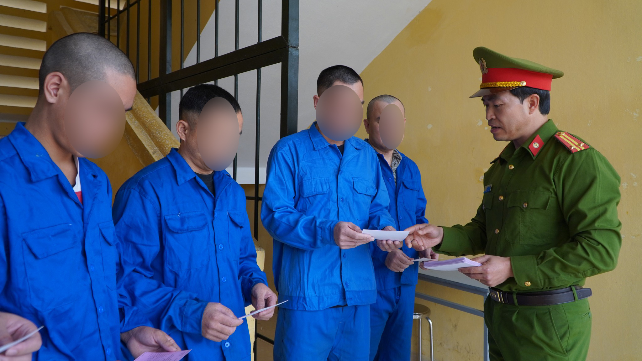 Bầu cử trong trại tạm giam: Quyền công dân không bị mất đi