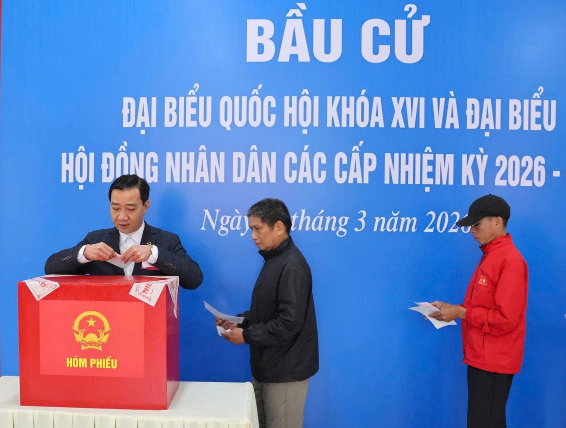 Rộn ràng bầu cử sớm trên đảo Bạch Long Vĩ - Ảnh 4.