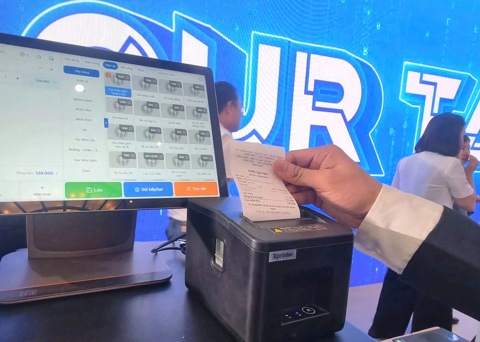 Đề xuất nhiều trường hợp hộ kinh doanh không phải lập hóa đơn điện tử - Ảnh 1.