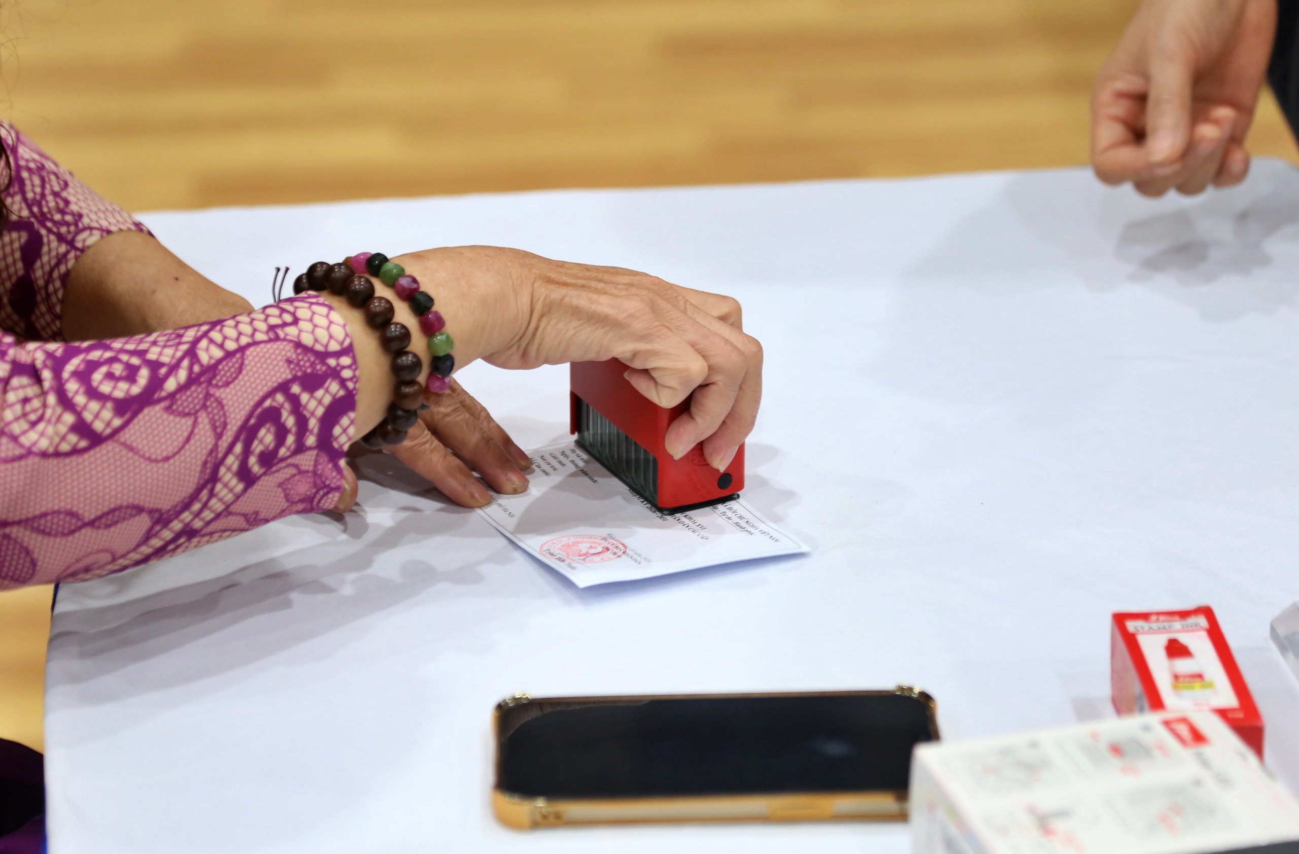 Hà Nội: Phường có hơn 6 vạn cử tri vận hành thử quy trình bỏ phiếu bầu cử- Ảnh 12. Hà Nội: Phường có hơn 6 vạn cử tri vận hành thử quy trình bỏ phiếu bầu cử- Ảnh 12.