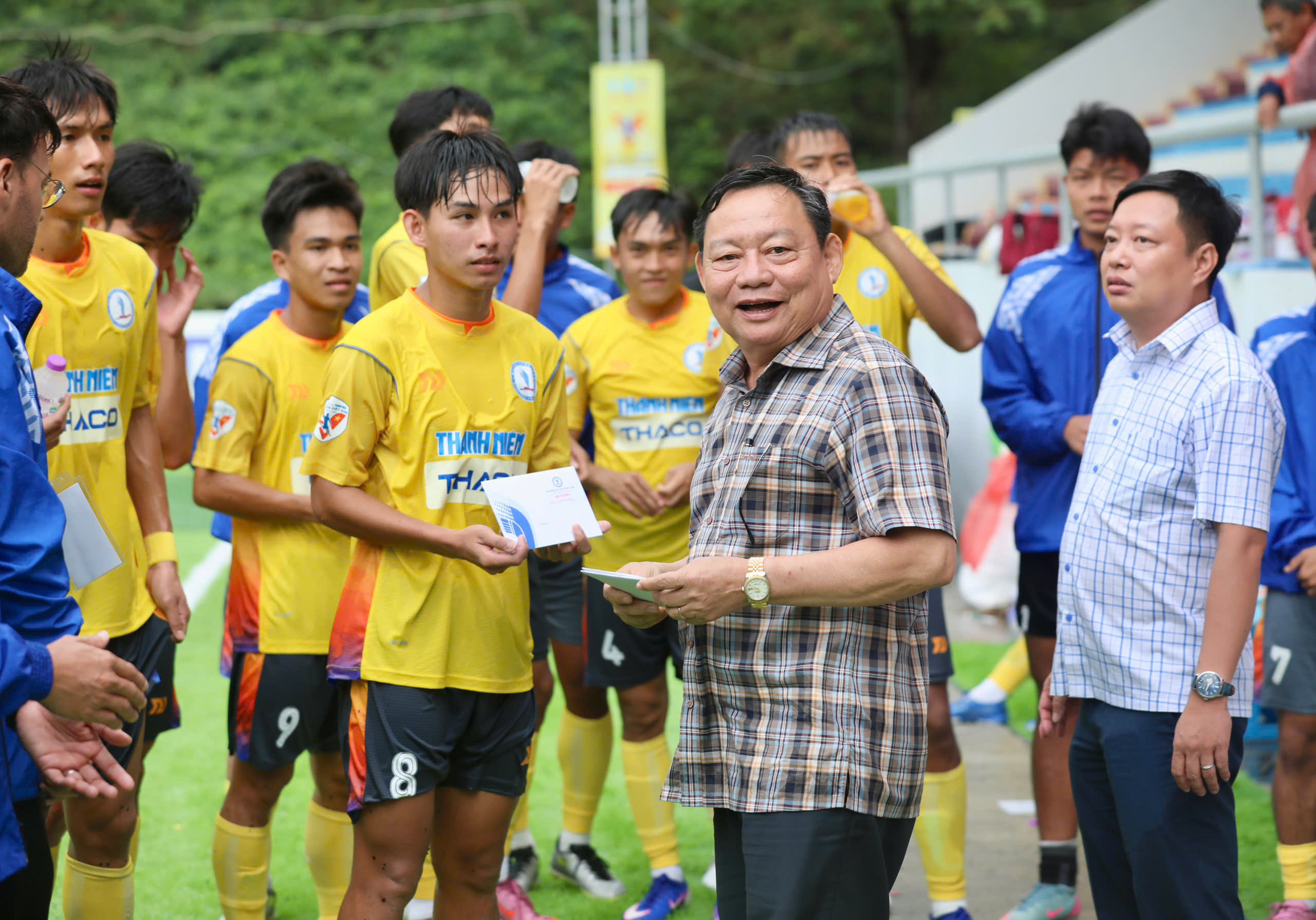  'Lửa' miền Tây cháy trong cơn mưa nặng hạt - Ảnh 5.