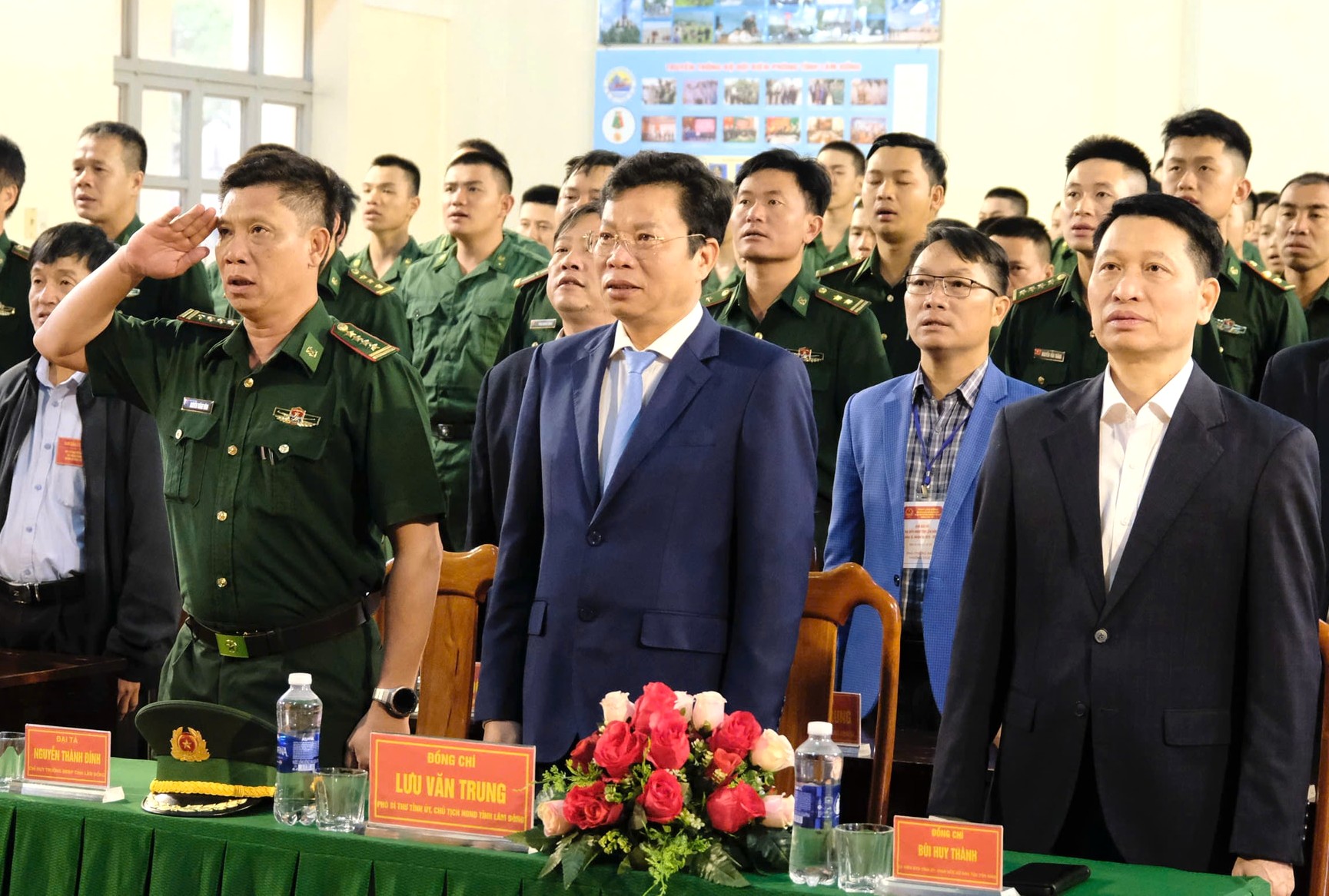 Bầu cử Quốc hội: Lâm Đồng 5 khu vực bỏ phiếu sớm hơn ngày bầu cử toàn quốc- Ảnh 2. Bầu cử Quốc hội: Lâm Đồng 5 khu vực bỏ phiếu sớm hơn ngày bầu cử toàn quốc- Ảnh 2.