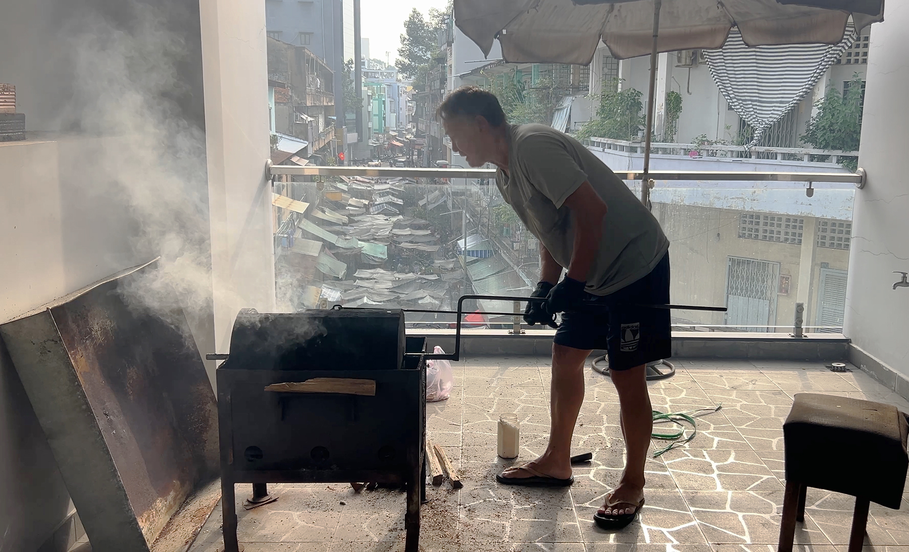 Qu&aacute;n c&agrave; ph&ecirc; vợt Ba L&ugrave; mới &lsquo;mọc&rsquo; ở Chợ Lớn c&oacute; ch&iacute;nh gốc? - Ảnh 5.