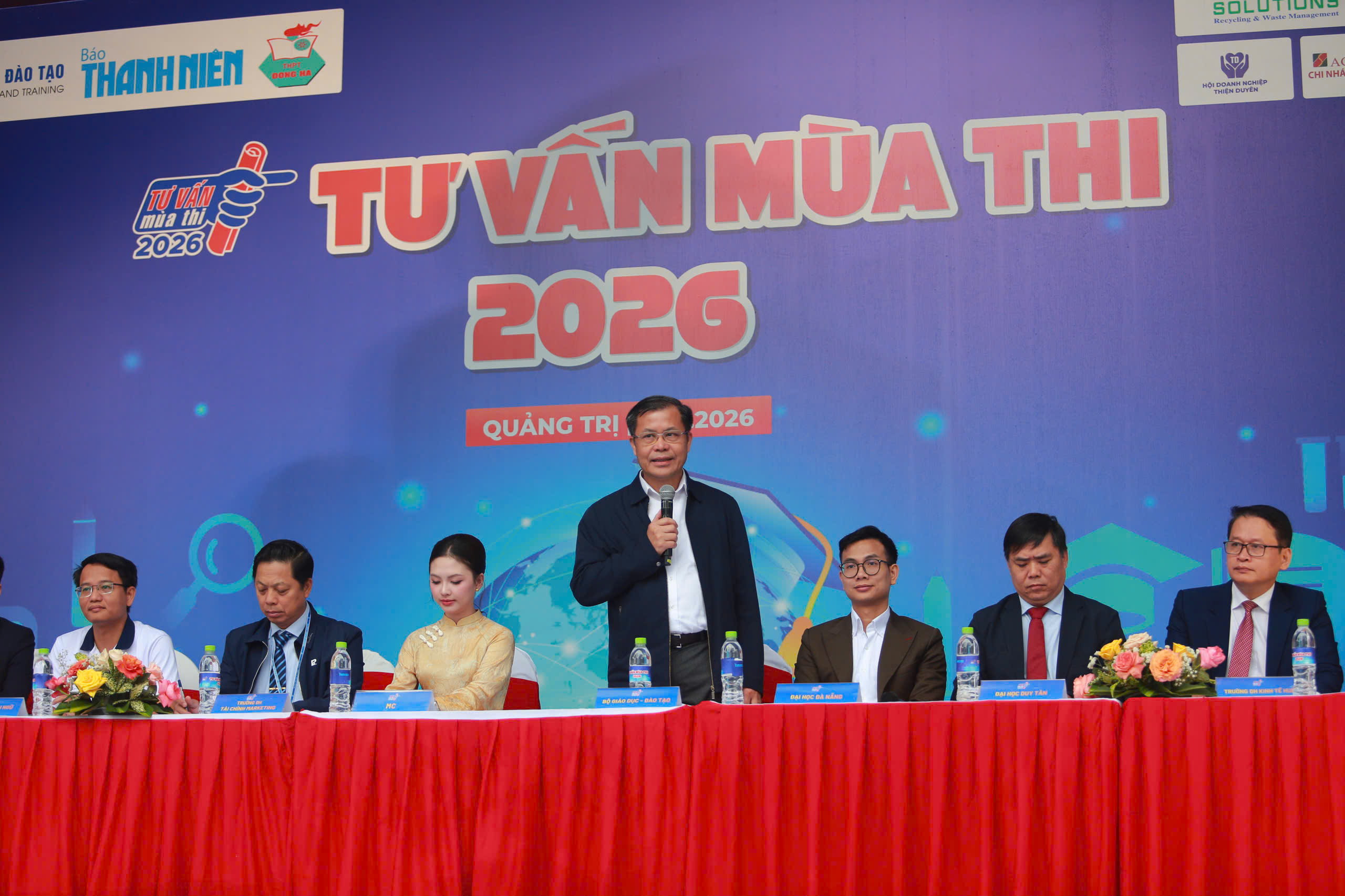 Bộ GD-ĐT lưu ý điểm mới của kỳ thi tốt nghiệp THPT 2026 - Ảnh 17.