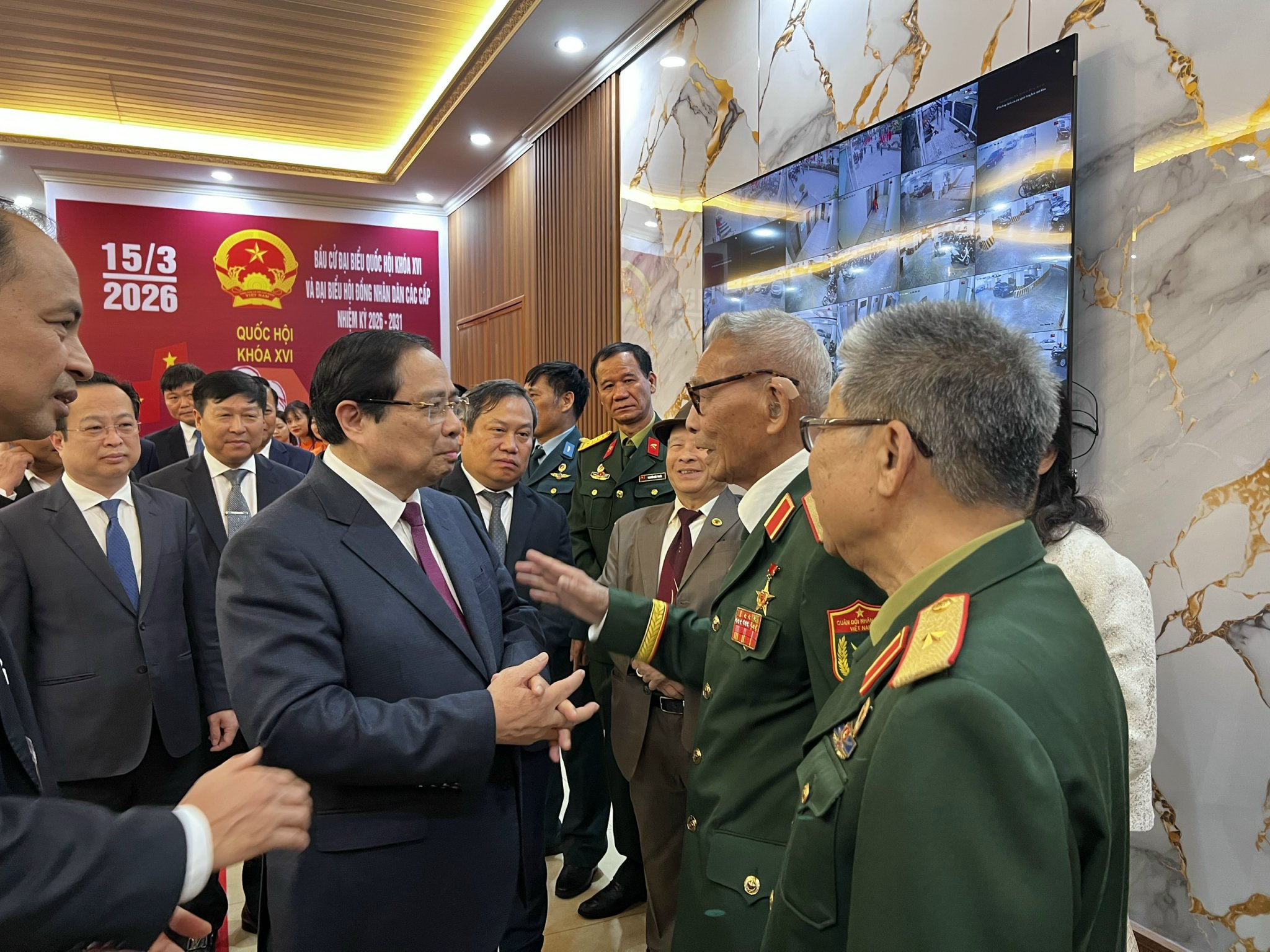 Lãnh đạo Đảng, Nhà nước bỏ phiếu bầu cử- Ảnh 11. Lãnh đạo Đảng, Nhà nước bỏ phiếu bầu cử- Ảnh 11.