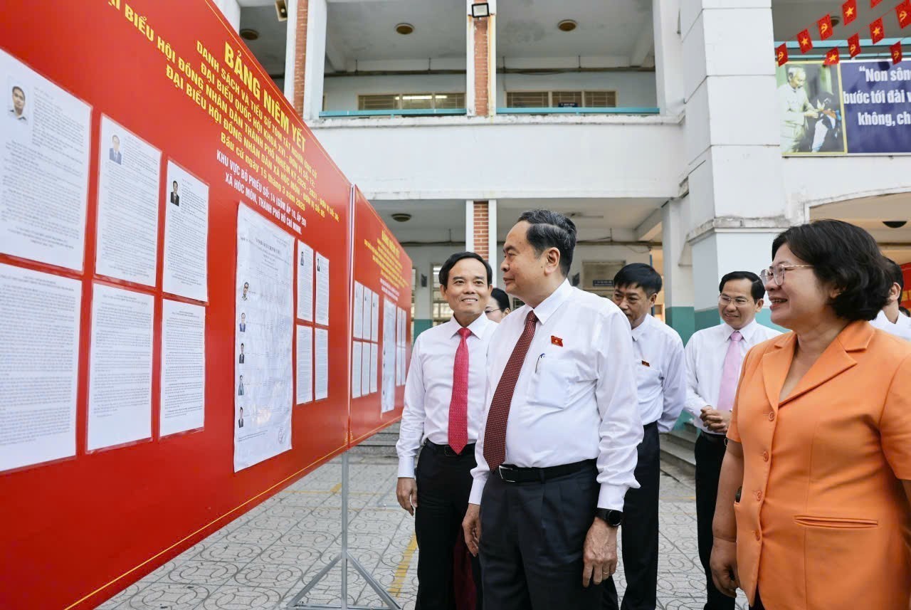 Lãnh đạo Đảng, Nhà nước bỏ phiếu bầu cử- Ảnh 14. Lãnh đạo Đảng, Nhà nước bỏ phiếu bầu cử- Ảnh 14.