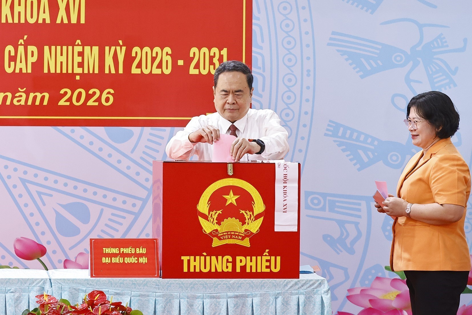 Lãnh đạo Đảng, Nhà nước bỏ phiếu bầu cử- Ảnh 18. Lãnh đạo Đảng, Nhà nước bỏ phiếu bầu cử- Ảnh 18.