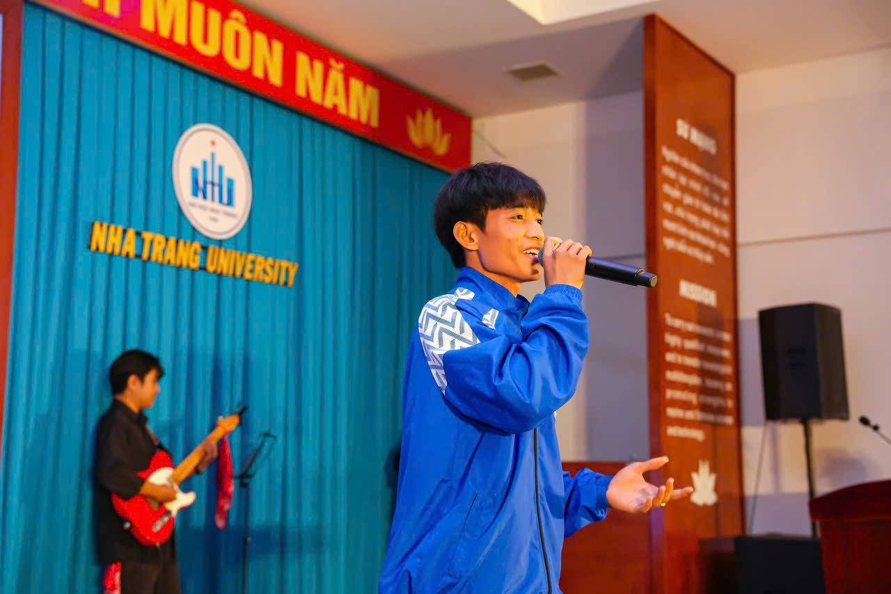 Khi bóng đá thắt chặt tình đoàn kết sinh viên- Ảnh 11.