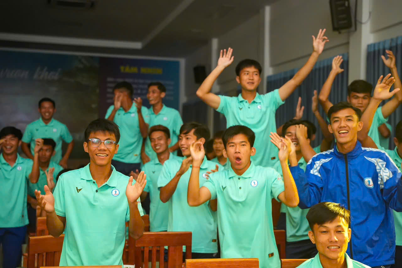 Khi bóng đá thắt chặt tình đoàn kết sinh viên- Ảnh 15.