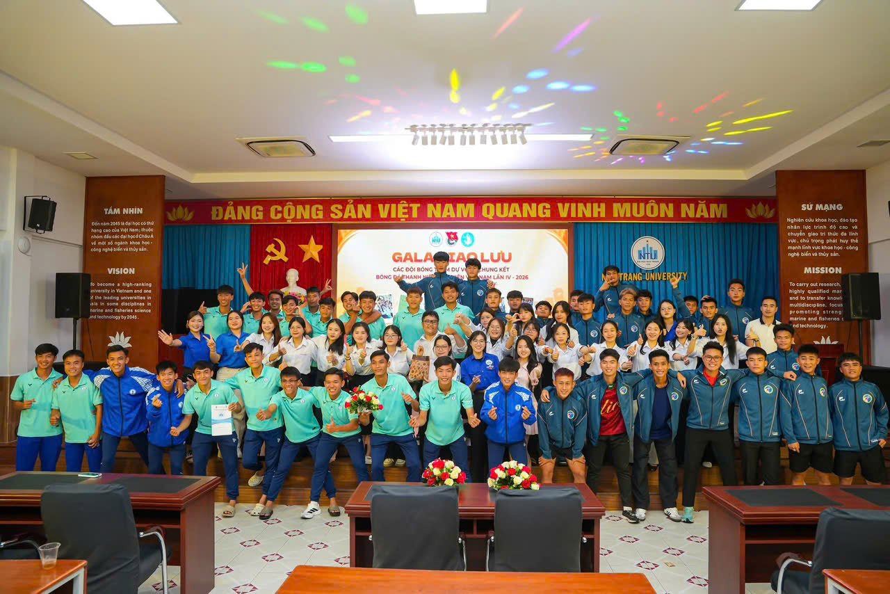 Khi bóng đá thắt chặt tình đoàn kết sinh viên- Ảnh 16.