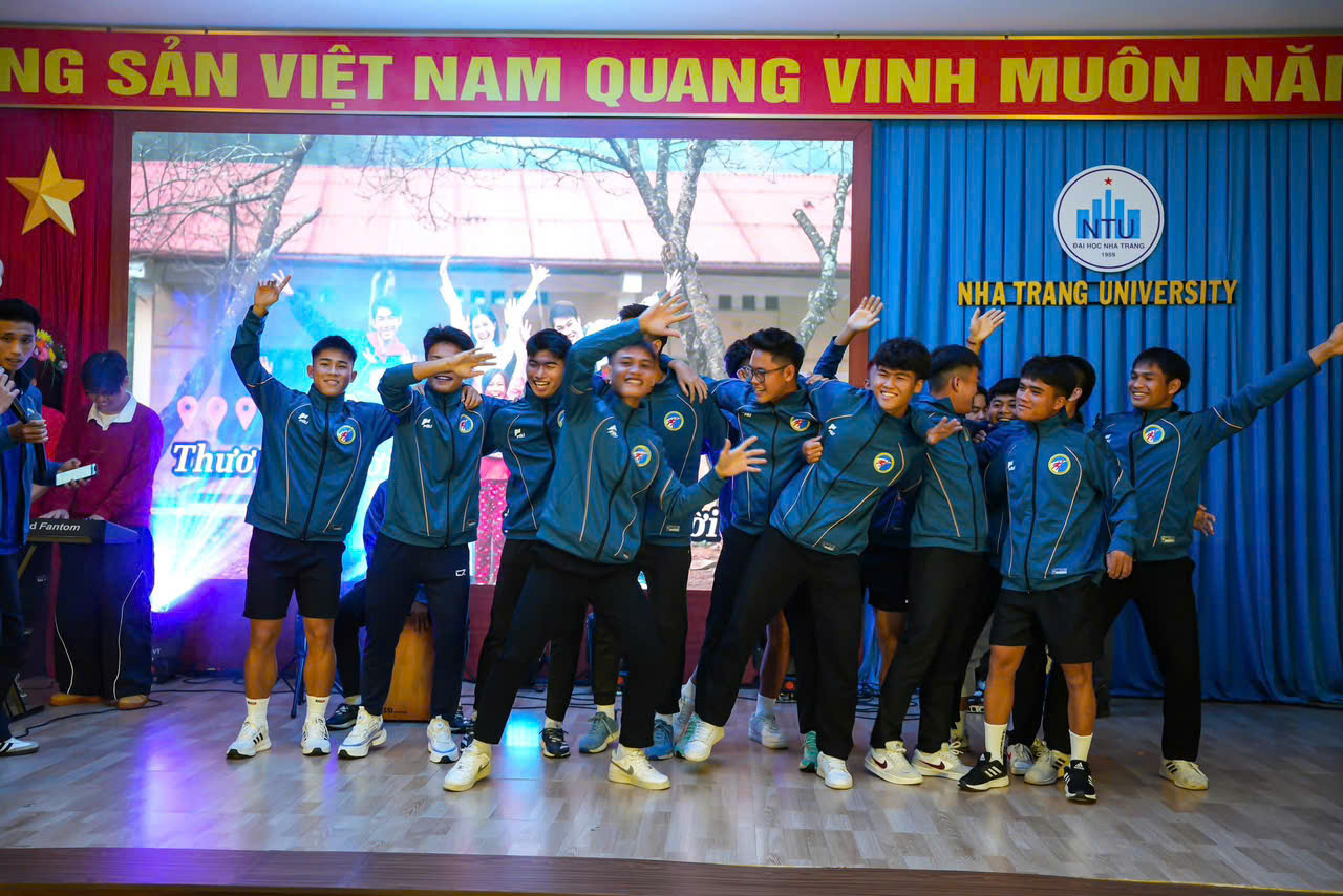 Khi bóng đá thắt chặt tình đoàn kết sinh viên- Ảnh 9.